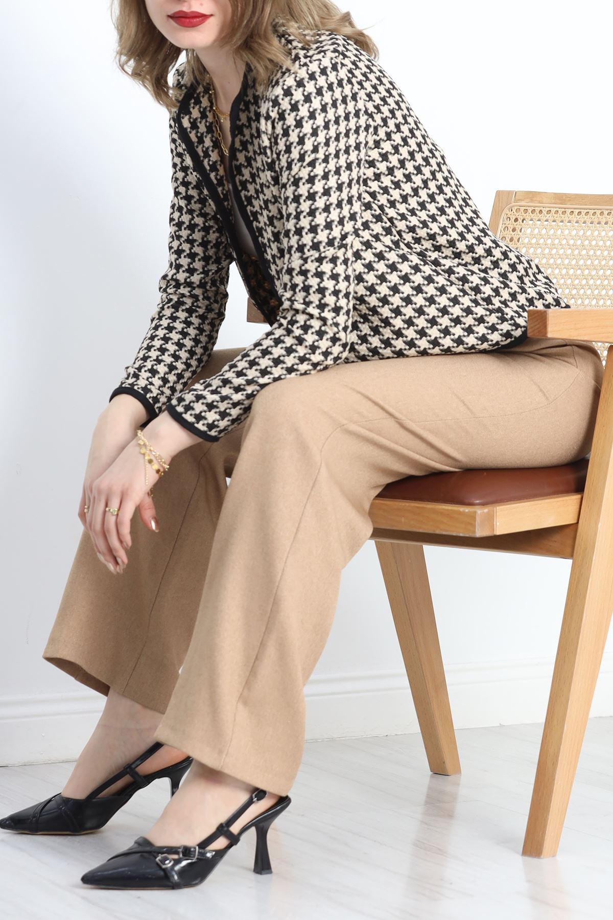 Kazayağı Hırka Bejsiyah - 30091.1874.