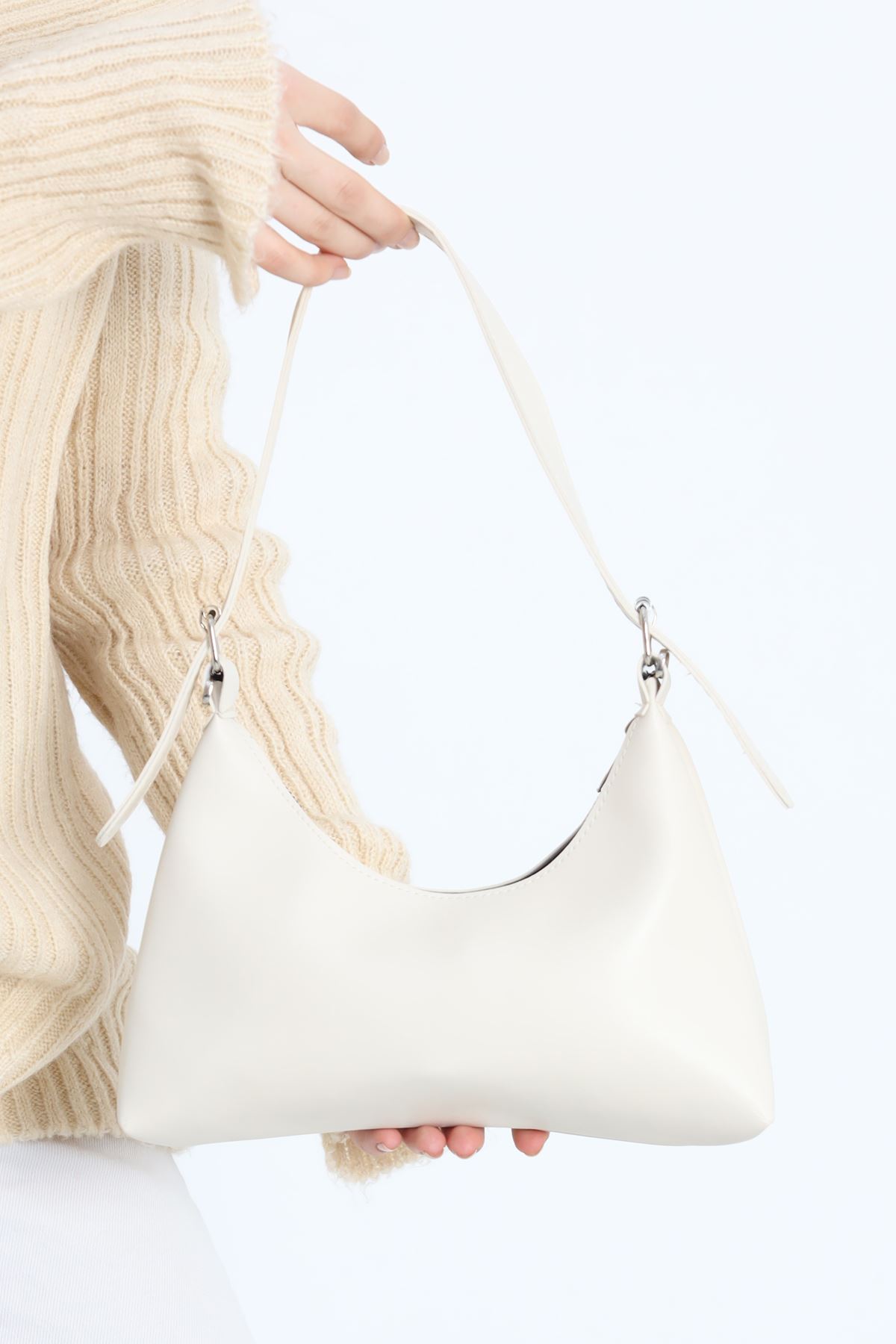 Oval Baget Çanta Krem - 50052.1624.