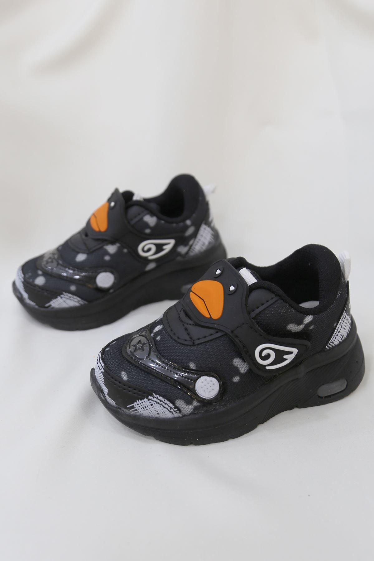 Işıklı Çocuk Spor Ayakkabı Siyah - 30691.264.