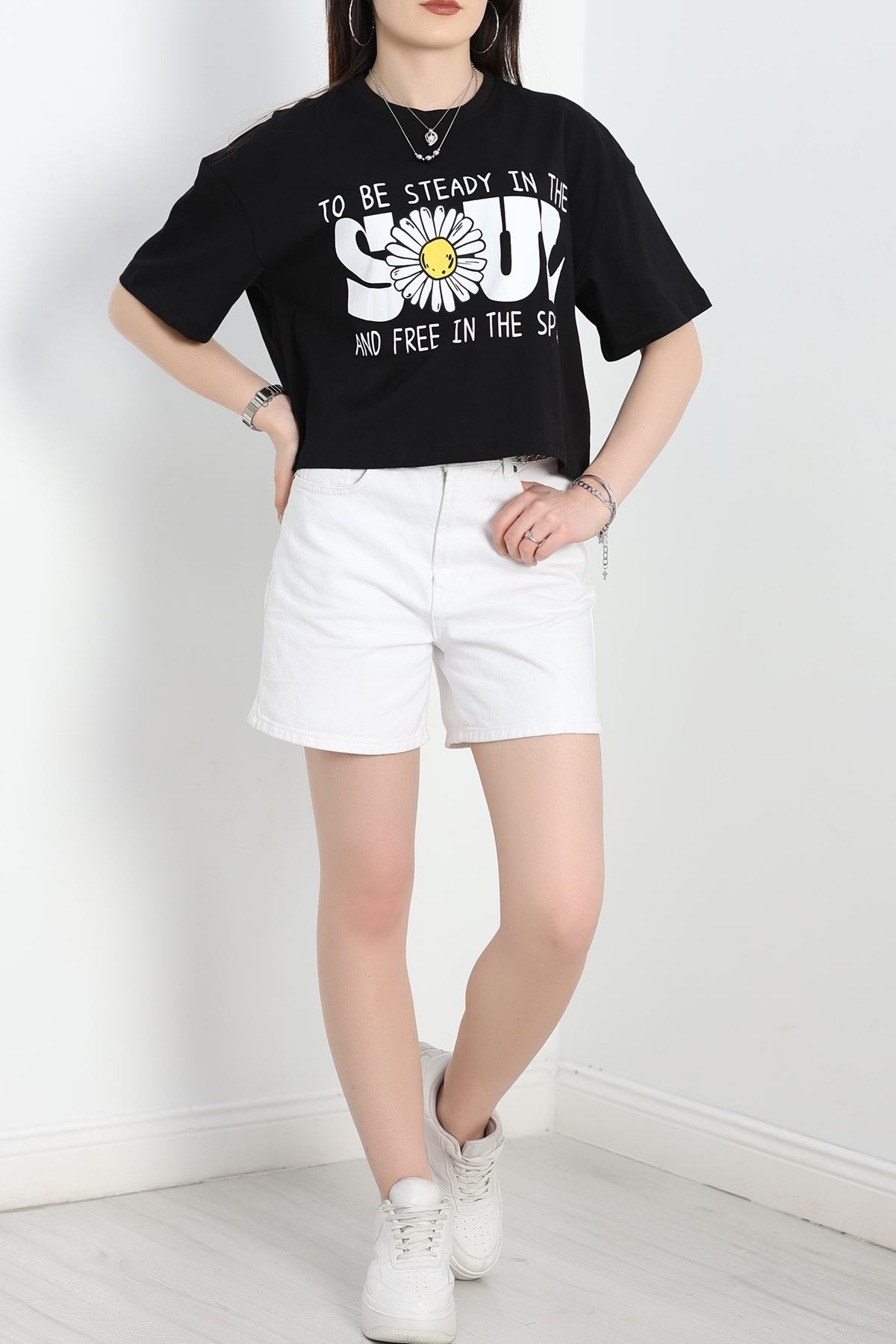 Baskılı Oversize Crop Tişört Siyahbeyaz - 30391.1872.