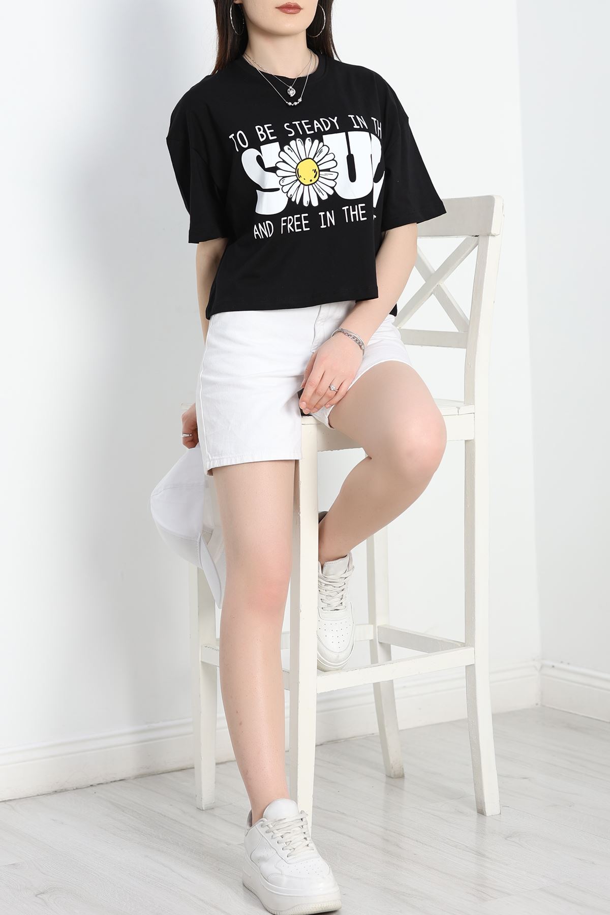 Baskılı Oversize Crop Tişört Siyahbeyaz - 30391.1872.