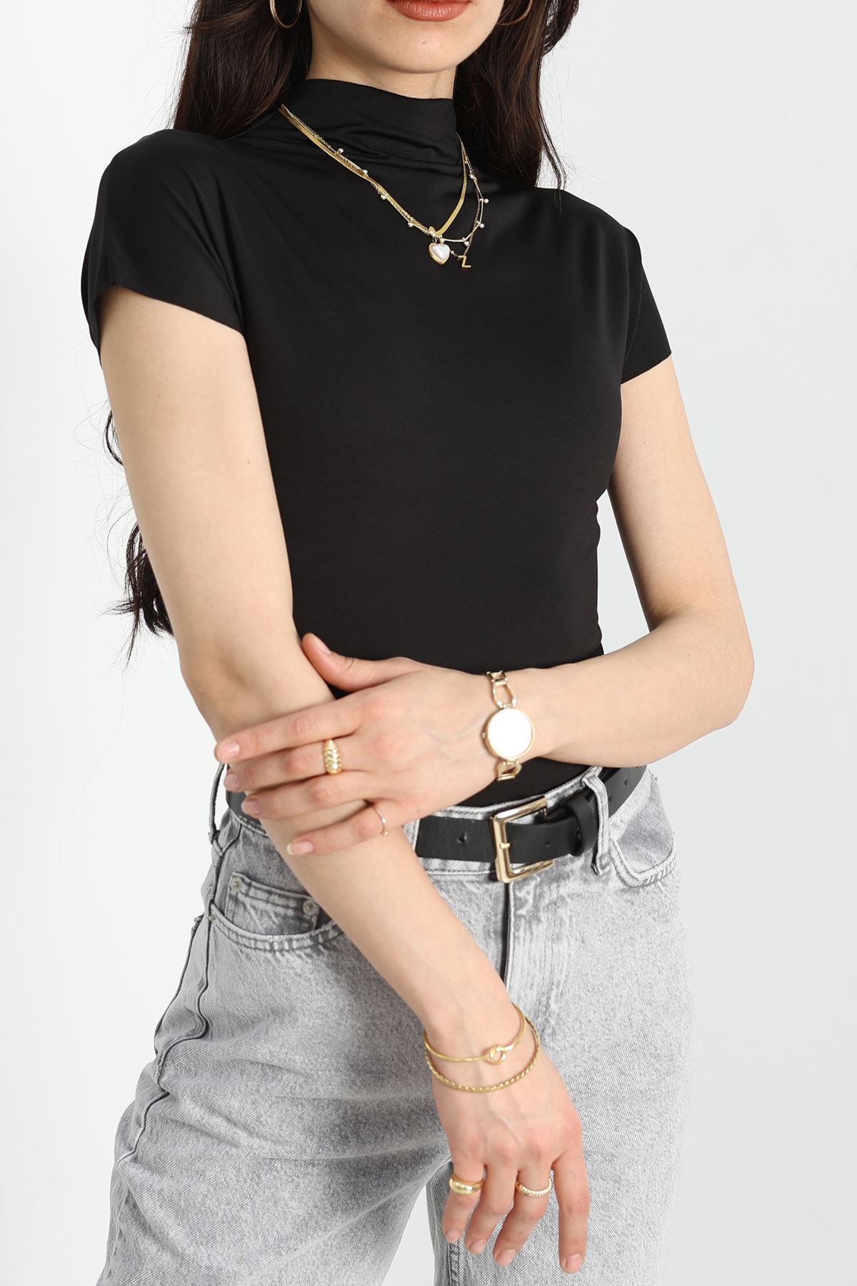 Dik Yaka Polyester Tişört Siyah - 22002.200.