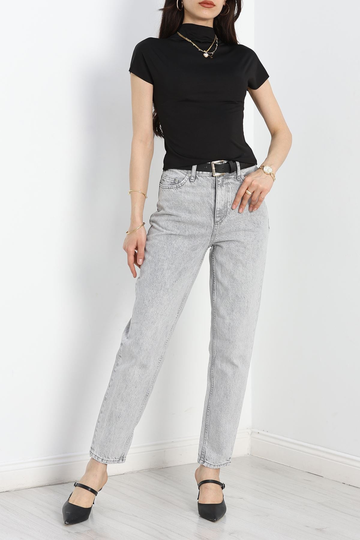 Dik Yaka Polyester Tişört Siyah - 22002.200.