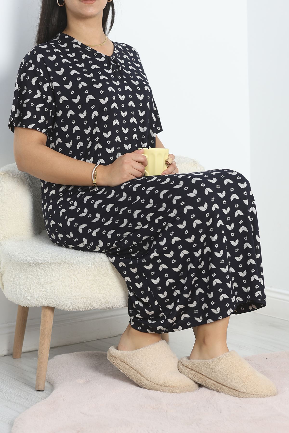 Büyük Beden Desenli Viskon Gecelik Elbise Beyazsiyah - 70606.1048.