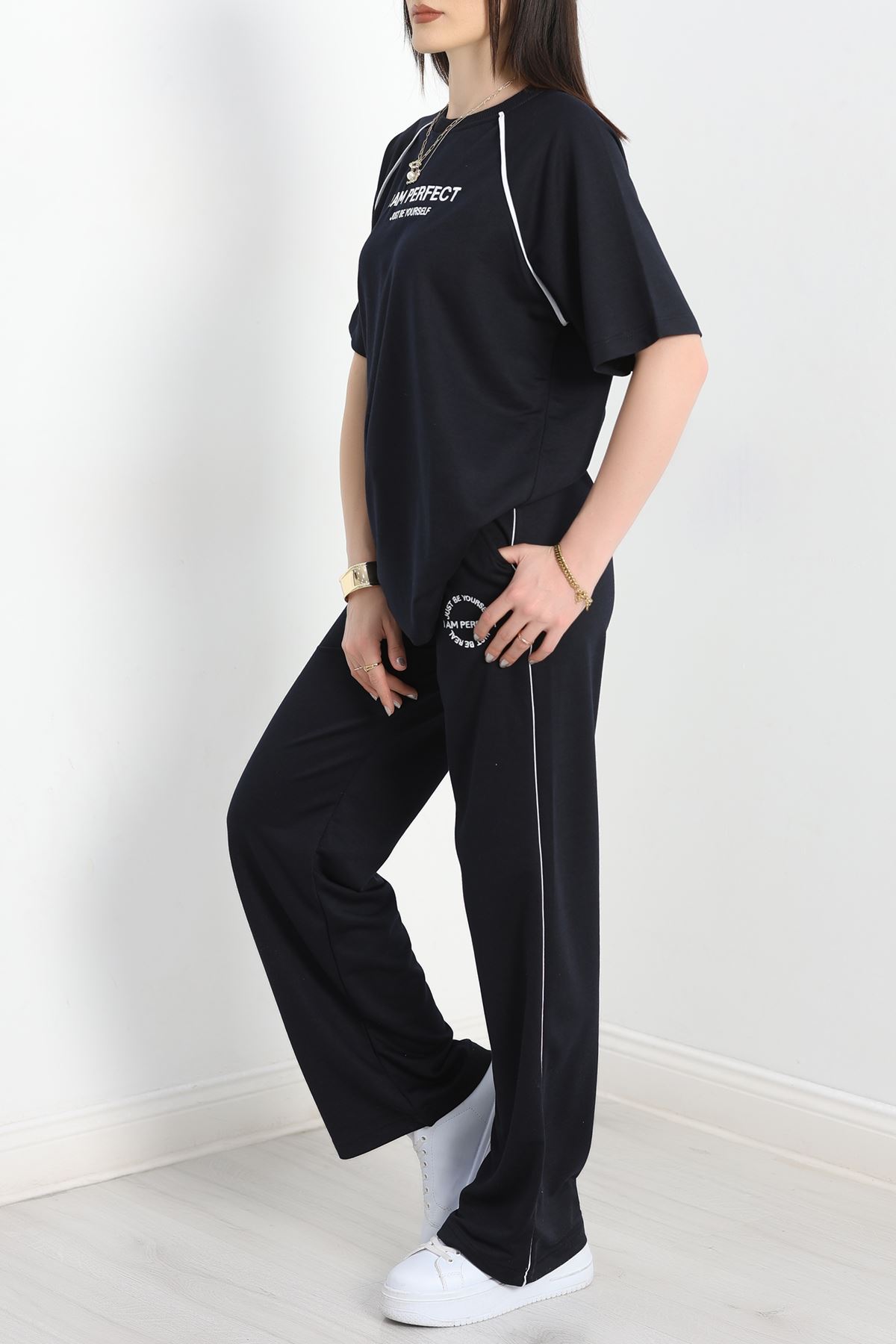 Nakış Detay Biyeli Eşofman Takımı Koyulaci - 50493.1005.