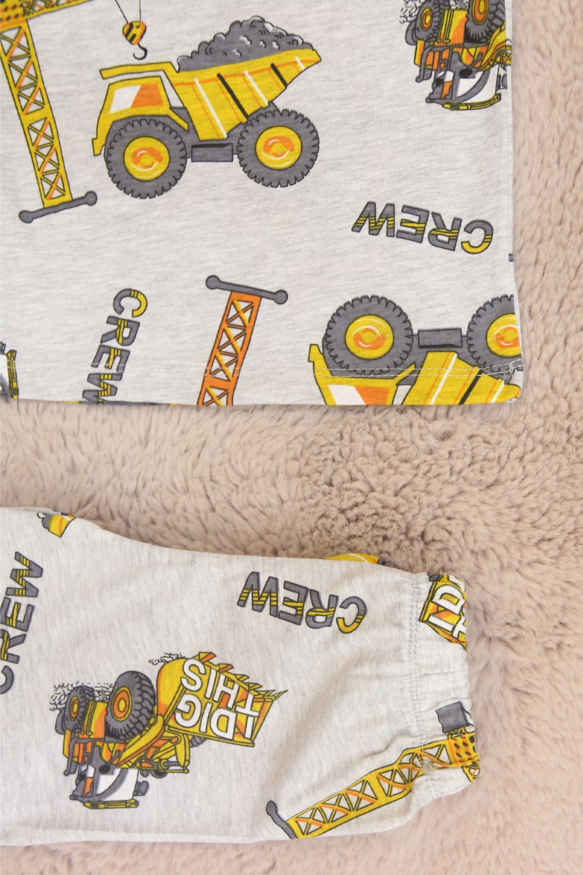 2-11 Yaş Çocuk Takım Sarıgri - 70208.904.