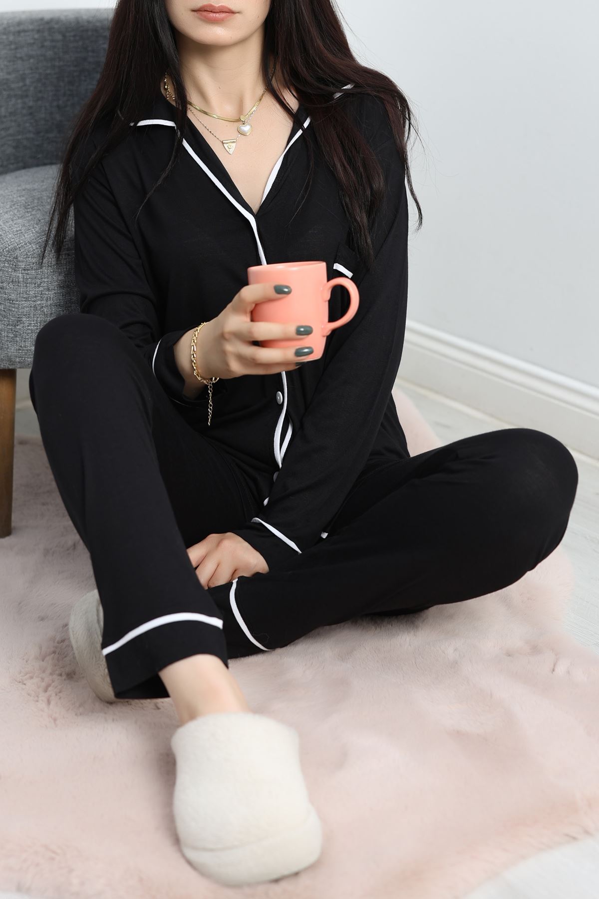 Biyeli Düğmeli Pijama Takımı Siyah - 50133.1950.