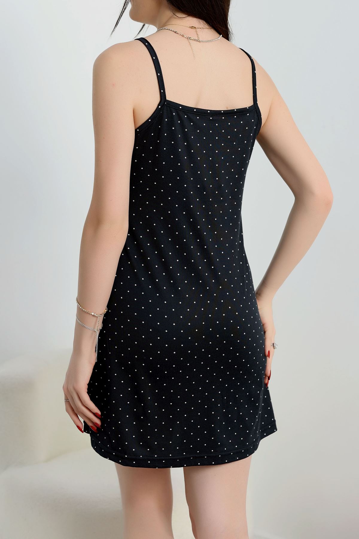 Milan Kumaş V Yaka Gecelik Elbise Siyahpuantiye - 50184.1857.