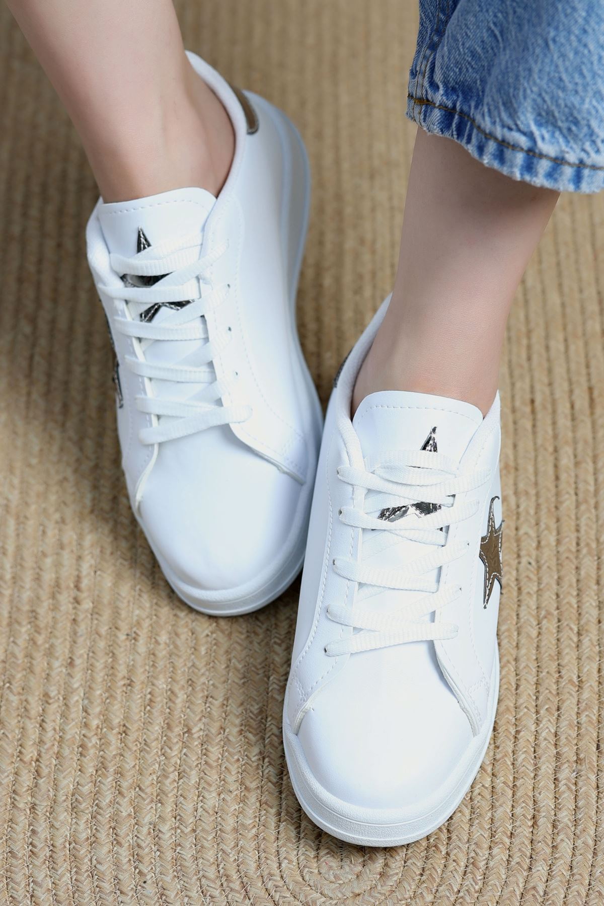 Yıldızlı Spor Ayakkabı Beyazgümüş - 31295.264.