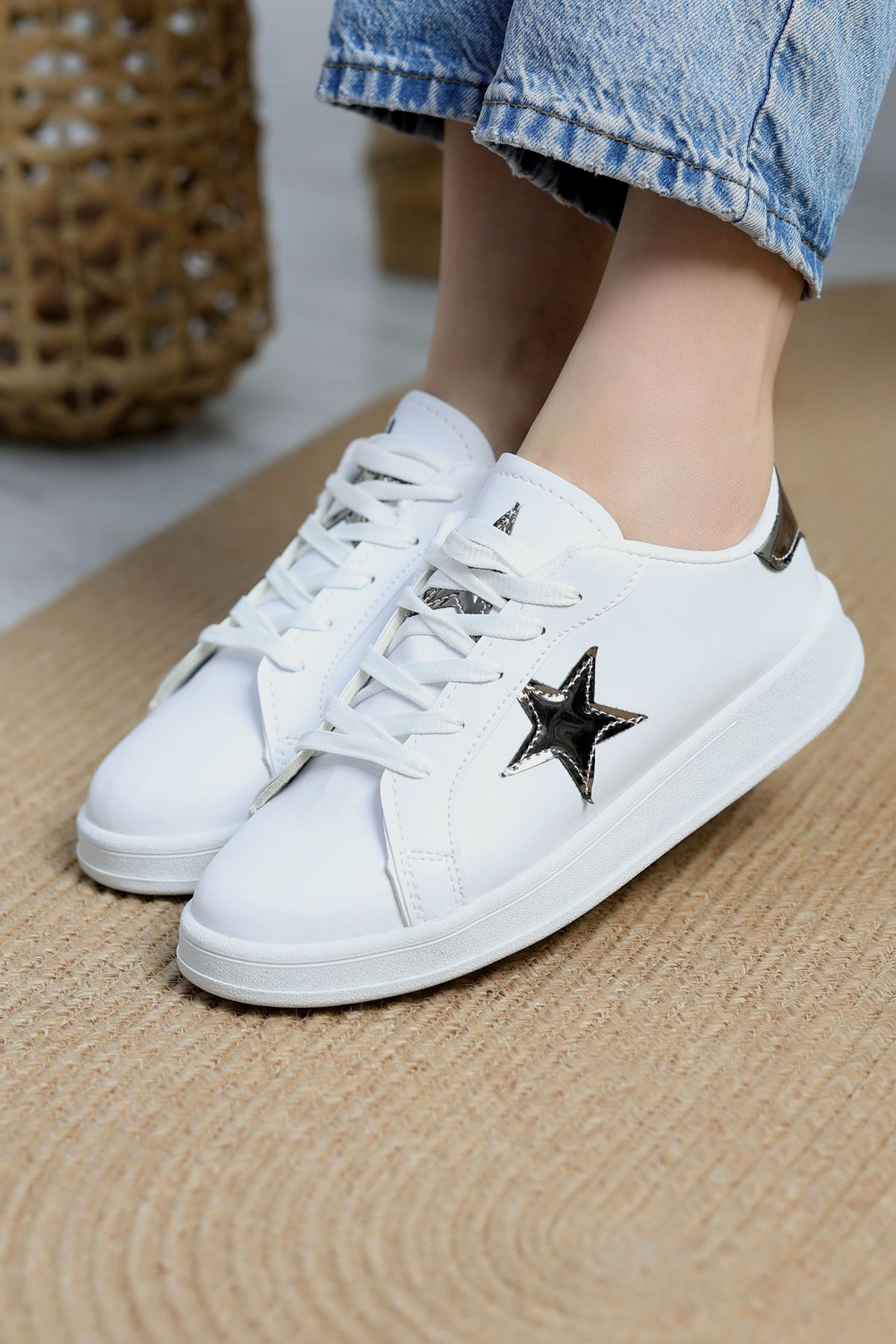 Yıldızlı Spor Ayakkabı Beyazgümüş - 31295.264.
