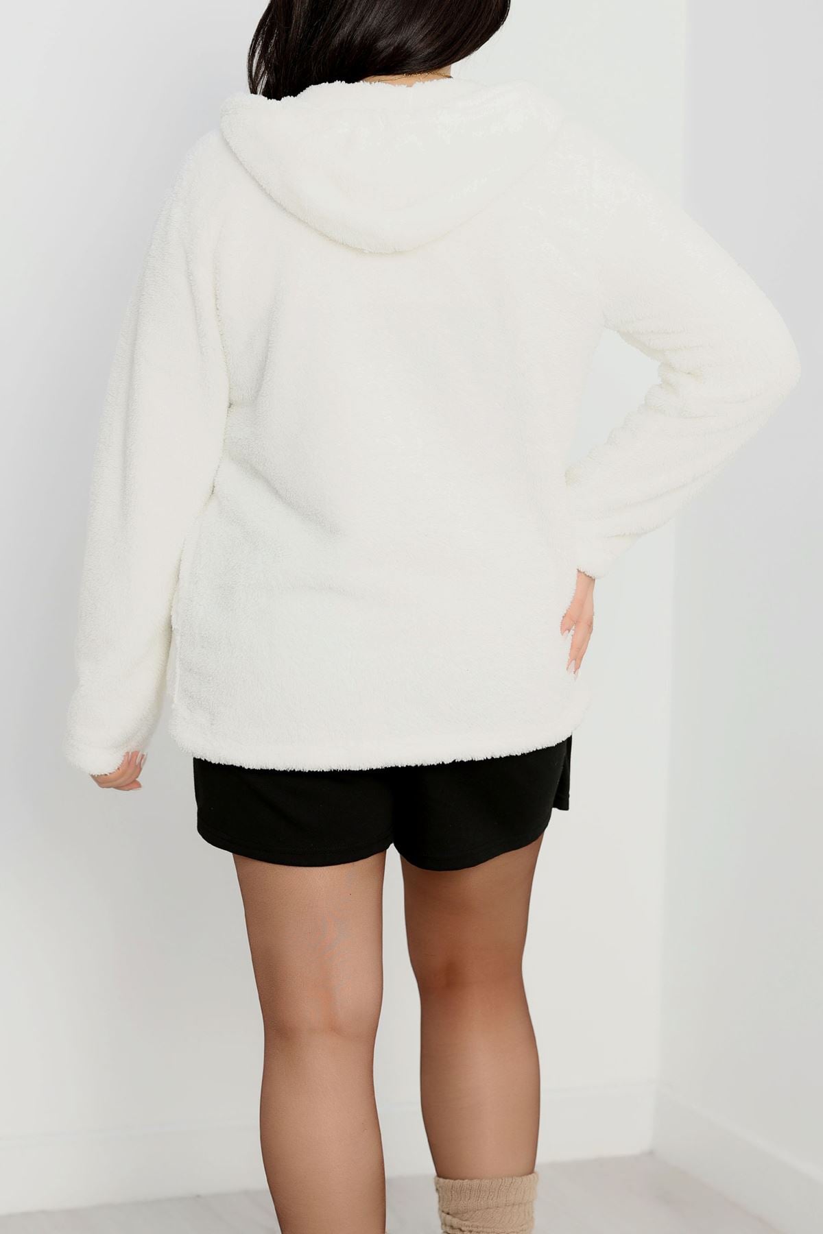 Welsoft Kumaş Kapşonlu Battal Ceket Beyaz - 70749.107.