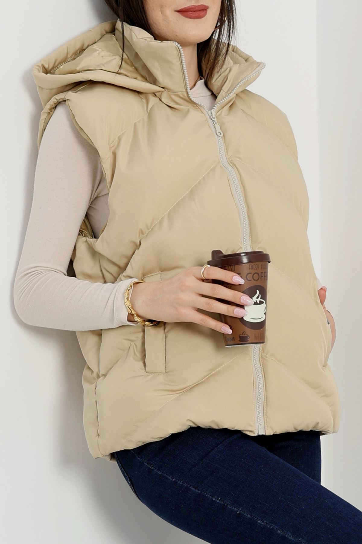 Kapşonlu Şişme Yelek Bej - 31379.308.