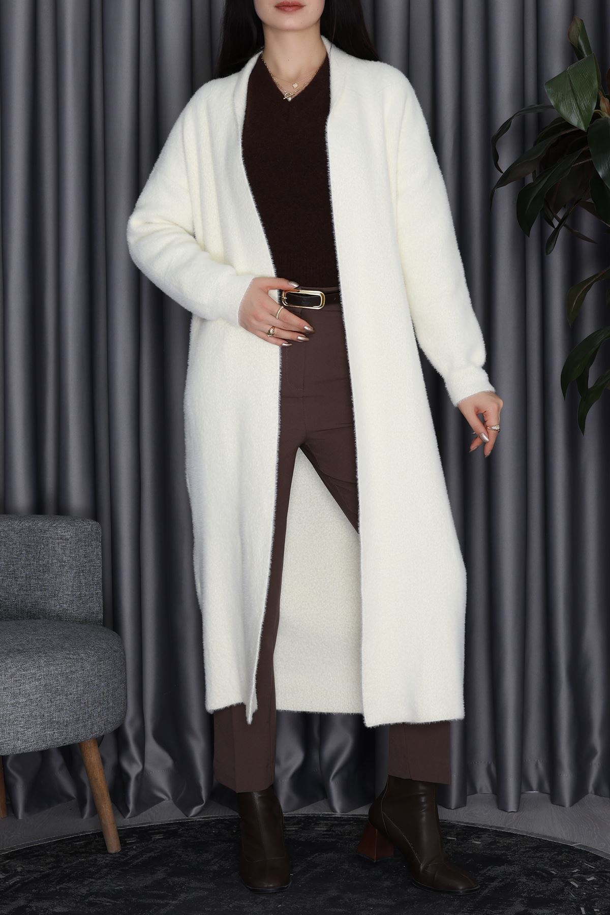 Nisan Uzun Triko Hırka Vanilya - 2211.2092.