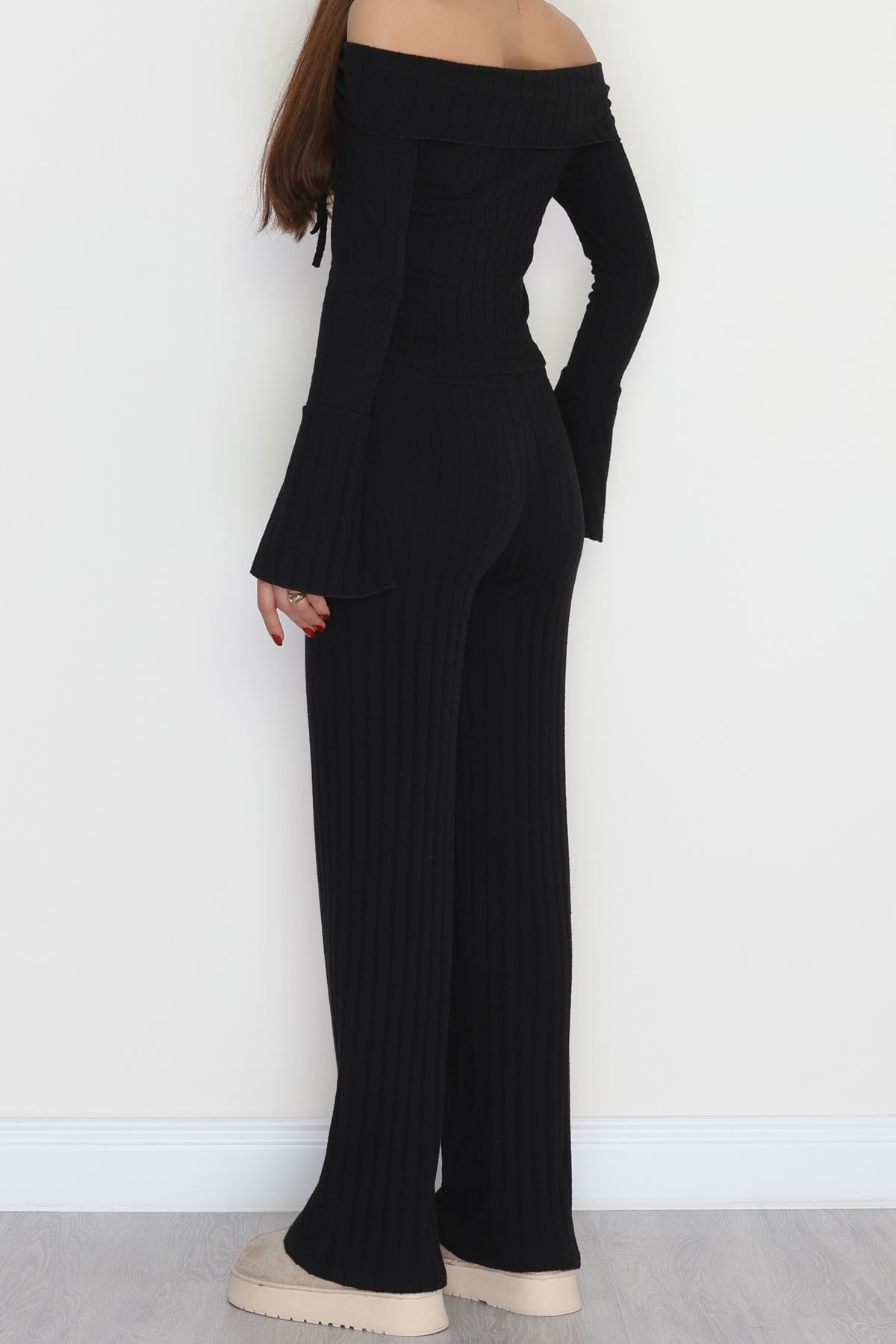 Madonna Yaka Likralı İnterlok Fitilli Takım Siyah - 90967.1748.