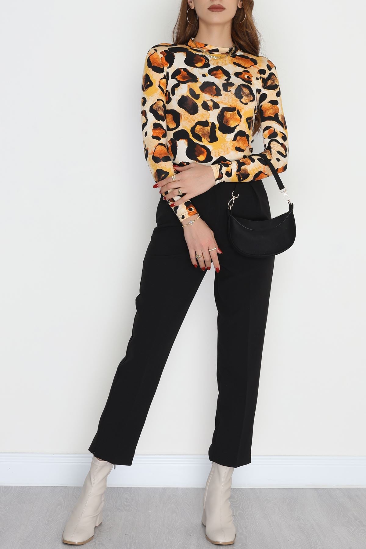 Yarım Balıkçı Yaka Likralı Ring Viskon Body Turuncuekru - 90950.1287.