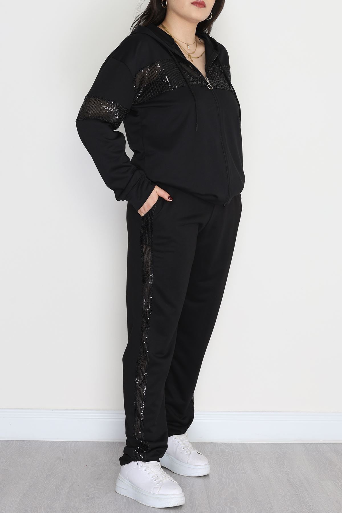 Pul Garnili 2 İplik Büyük Beden Eşofman Takımı Siyah - 50808.1857.