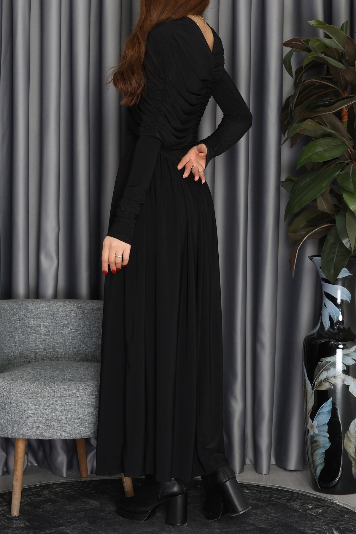 Loch Omuz Parcalı Çapraz Büzgülü Elbise Siyah - 2679.1997.