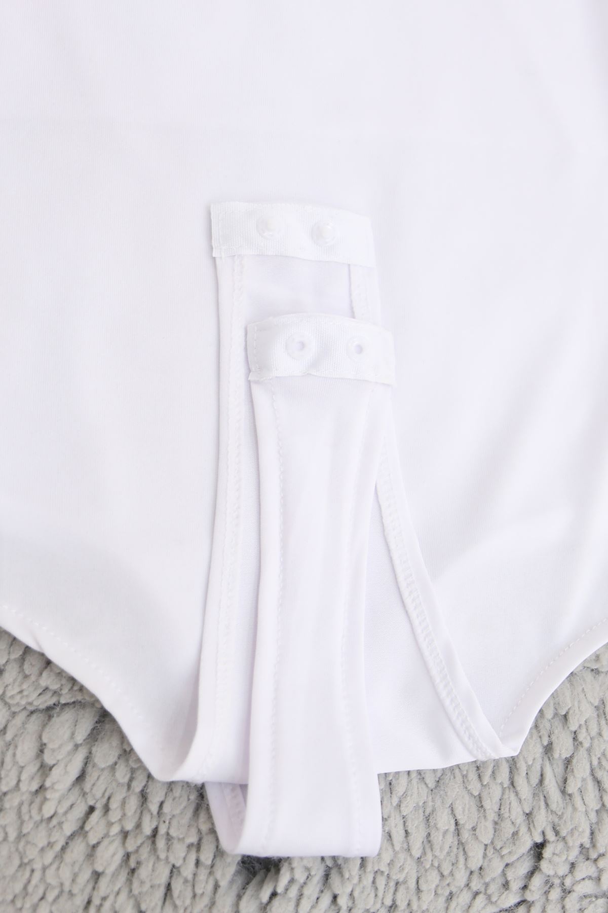Önü Çift Kat Çıtçıtlı Body Beyaz - 21940.200.