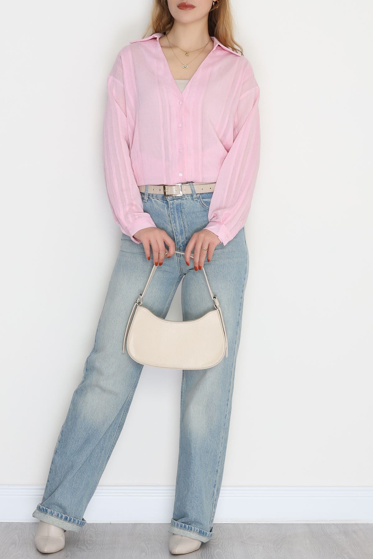 V Yaka Çizgi Detaylı Gömlek Pembe - 41546.444.