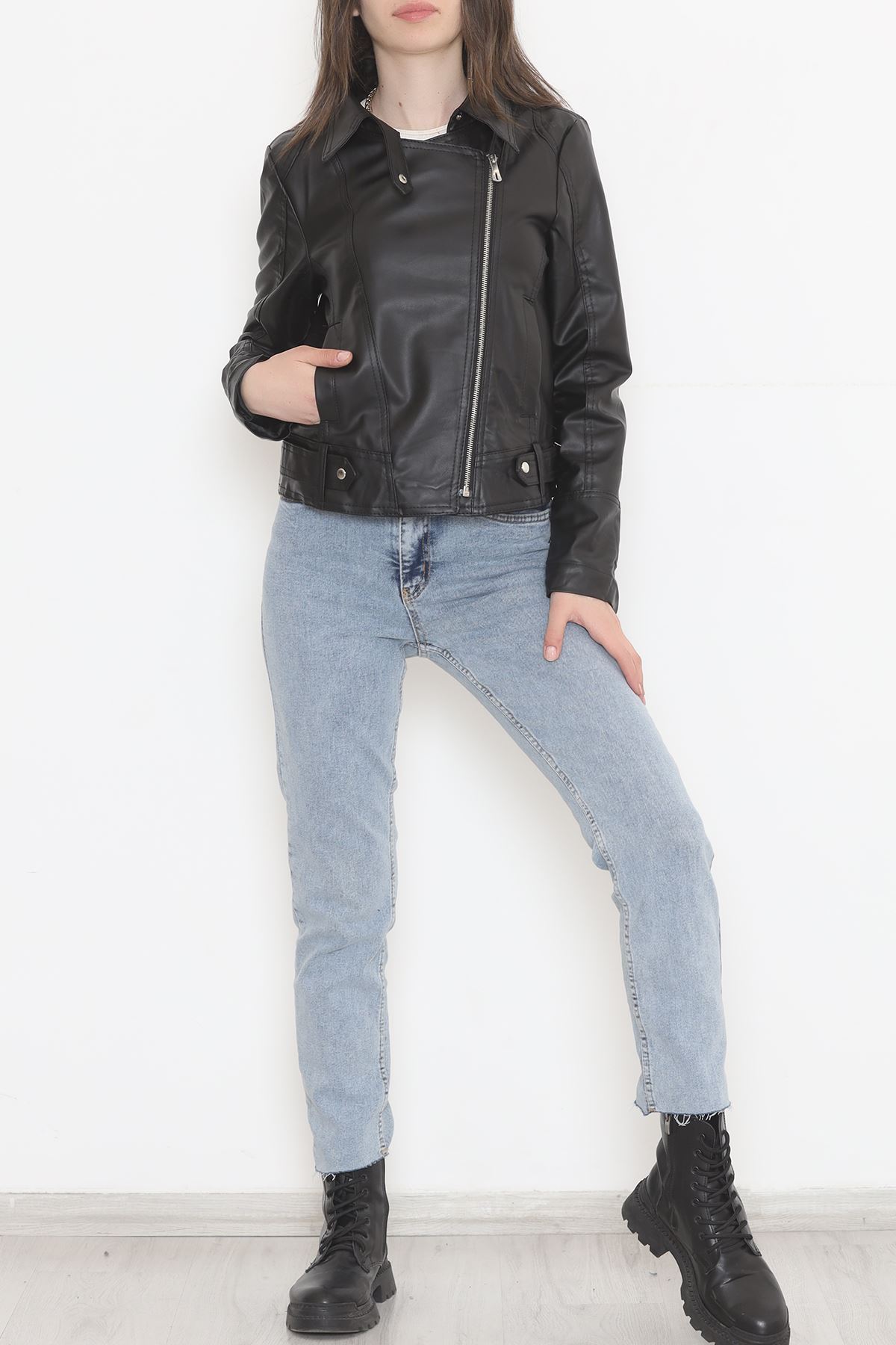 Dik Yaka Deri Ceket Siyah - 1015.146.