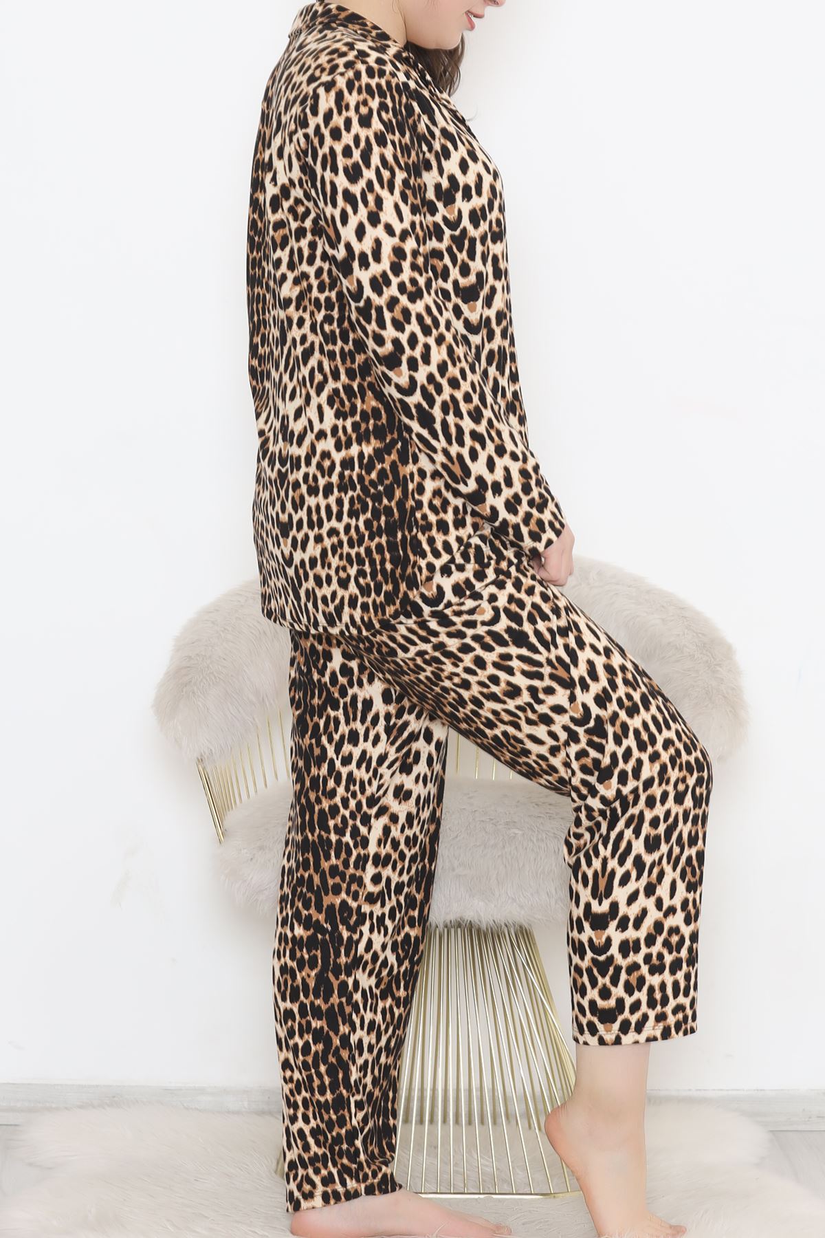 Büyük Beden Süet Düğmeli Pijama Takımı Leopar2 - 455.1287.