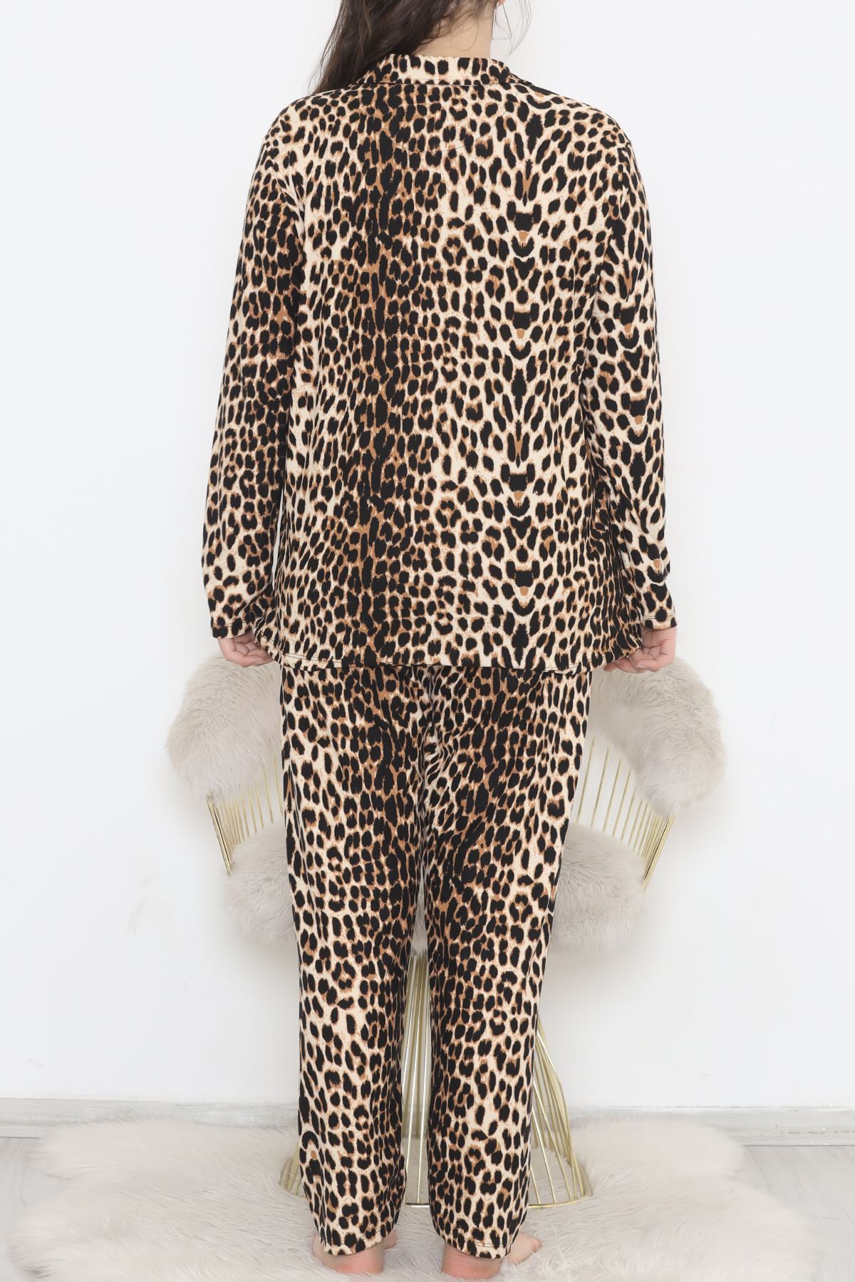 Büyük Beden Süet Düğmeli Pijama Takımı Leopar2 - 455.1287.