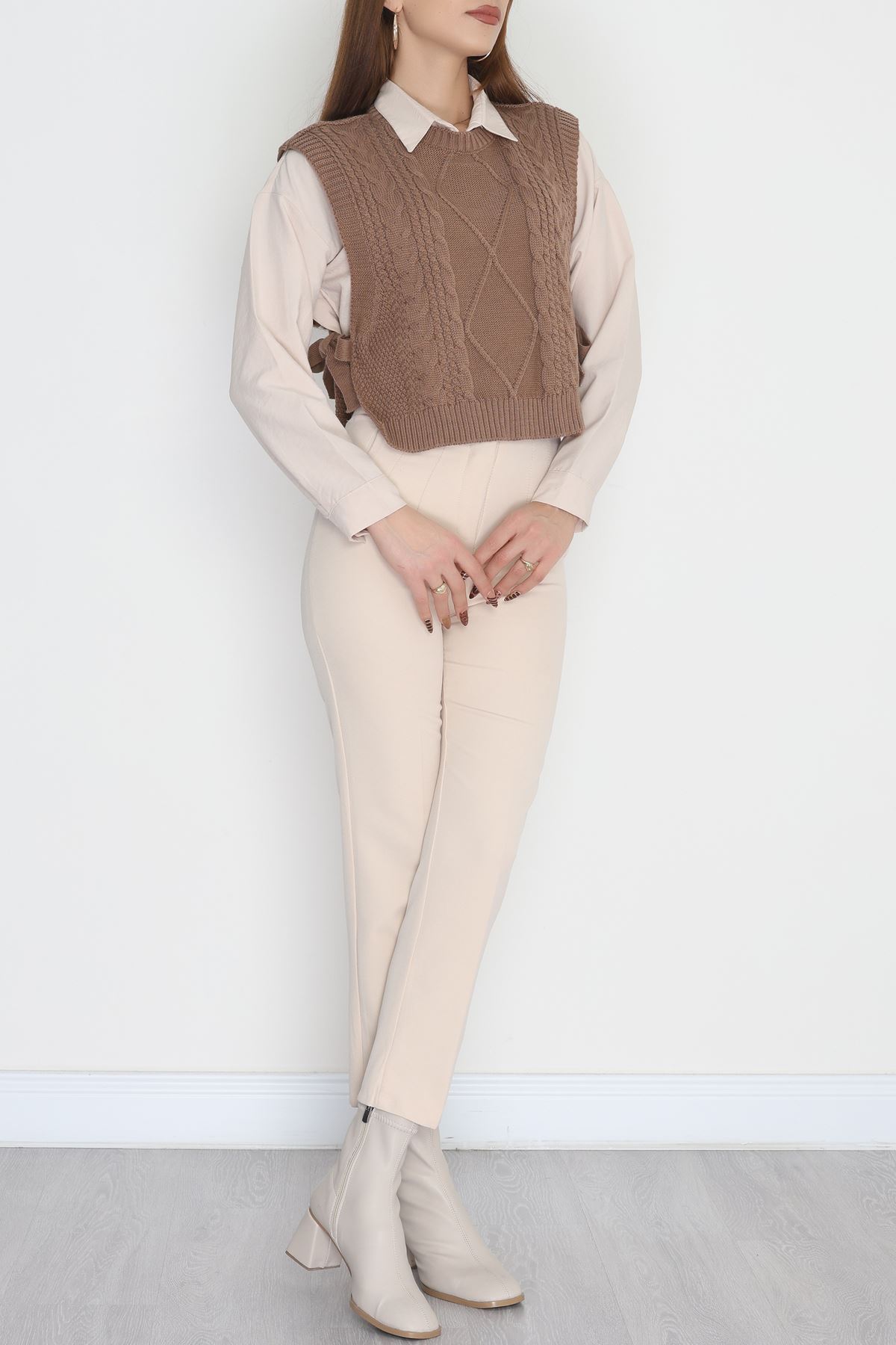 Püsküllü Süveter Mocha - 355.1577.