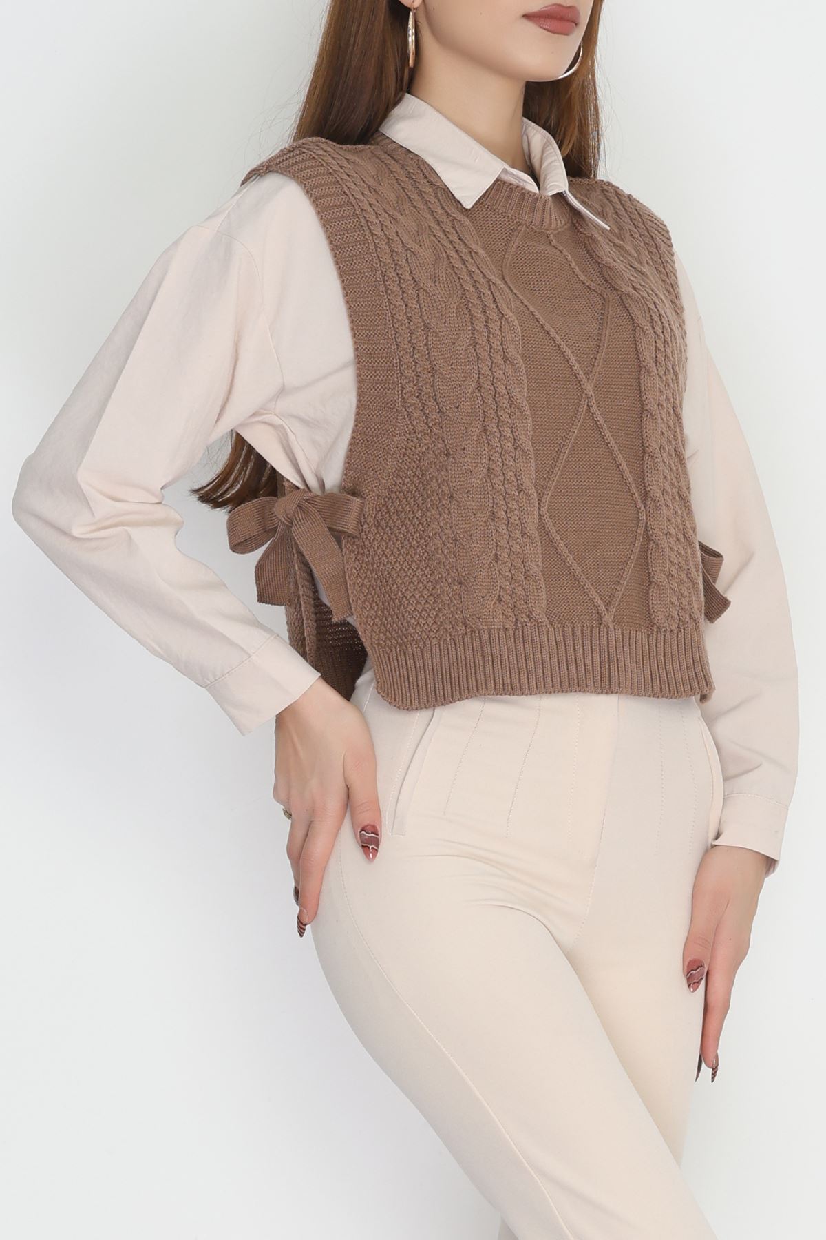 Püsküllü Süveter Mocha - 355.1577.