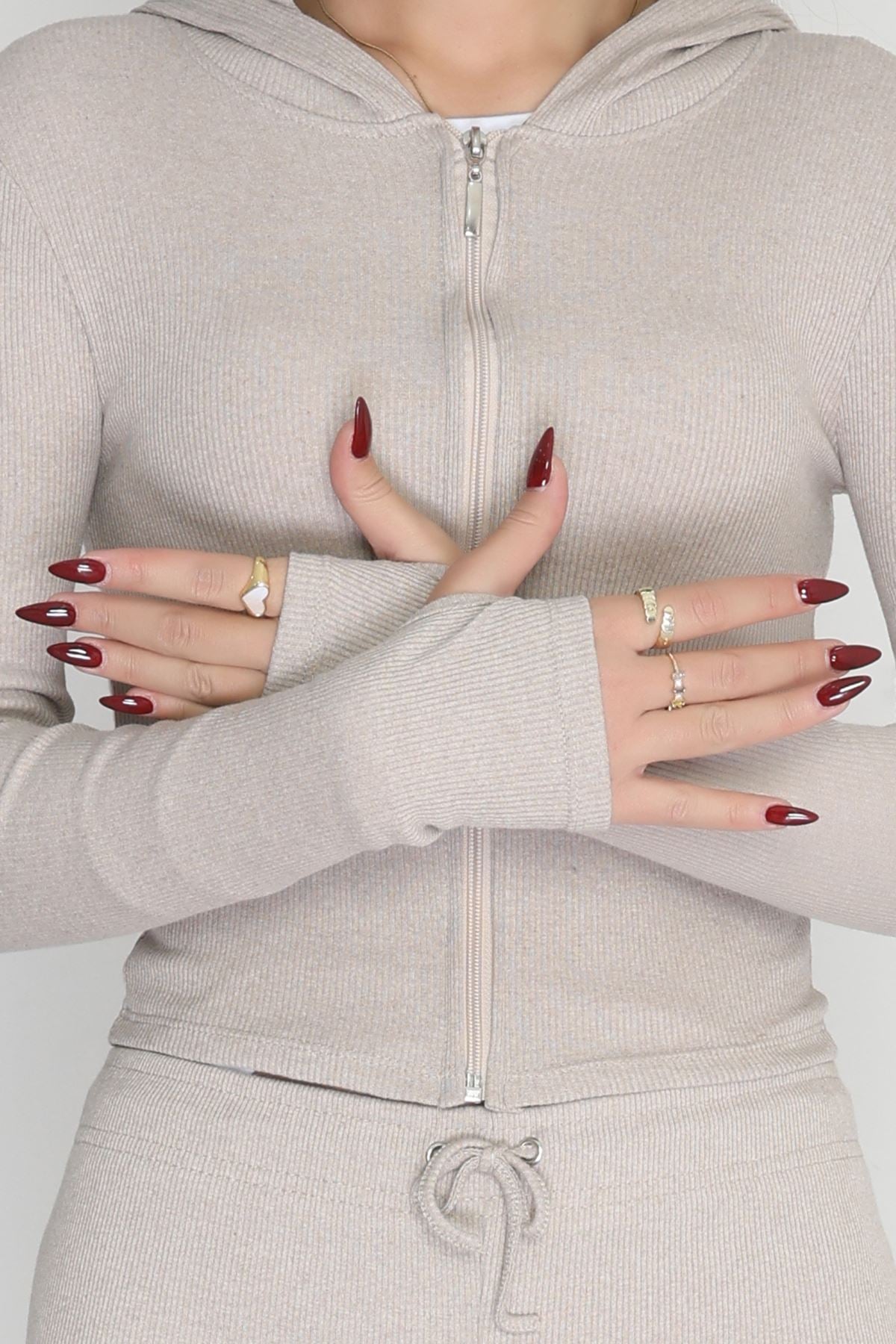 Fermuarlı Kapşonlu Likralı Kaşkorse Takım Bej - 42621.1748.