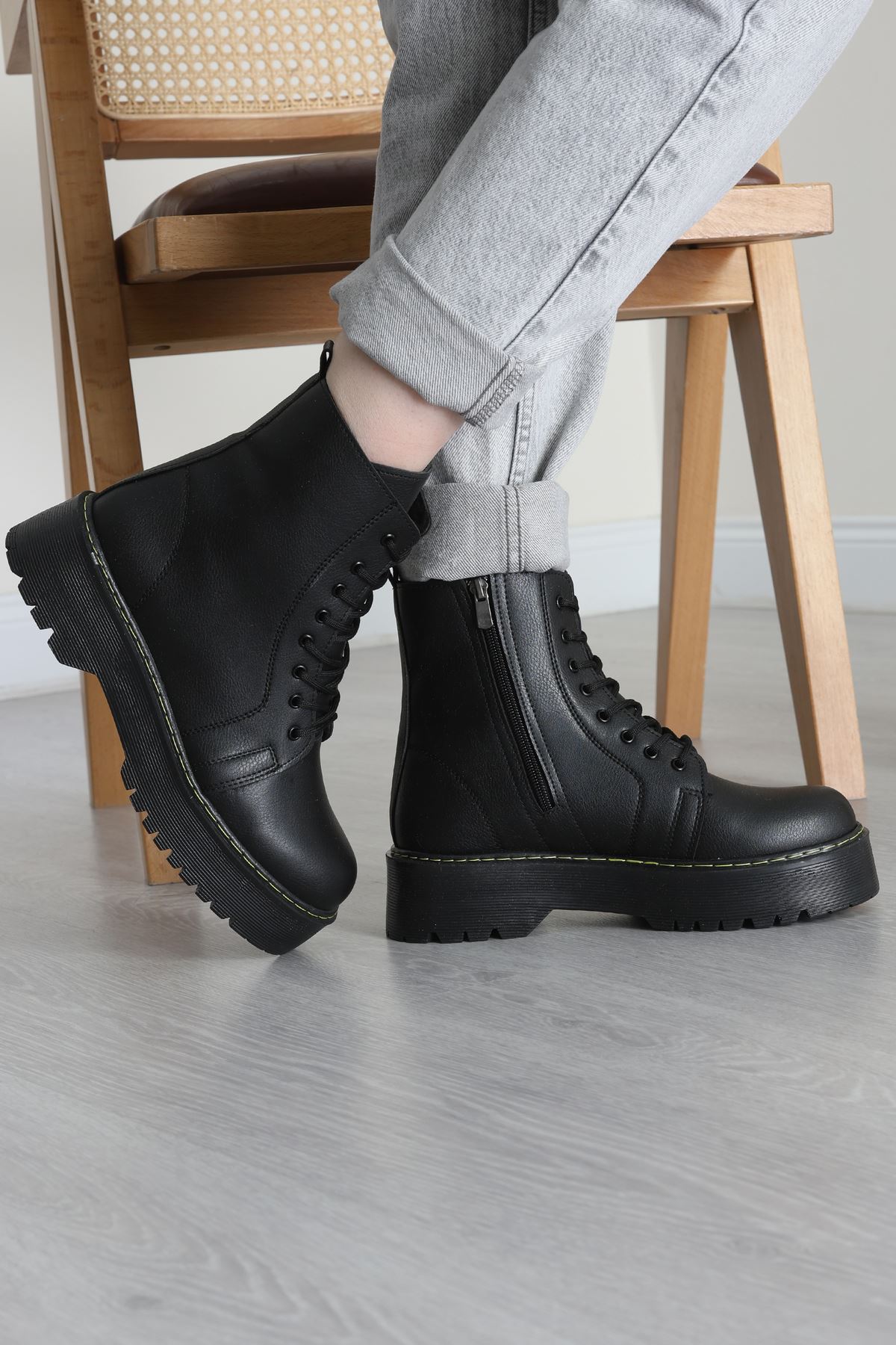 Postal Bot Siyahderi1 - 42635.264.