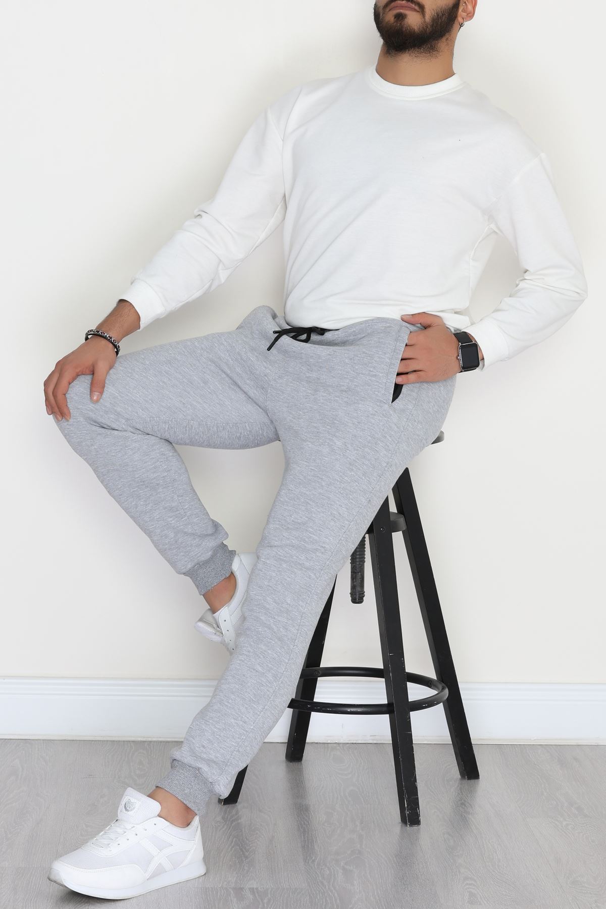 3 İplik Şardonlu Paça Nakışlı Erkek Eşofman Altı Gri - 31615.2066.