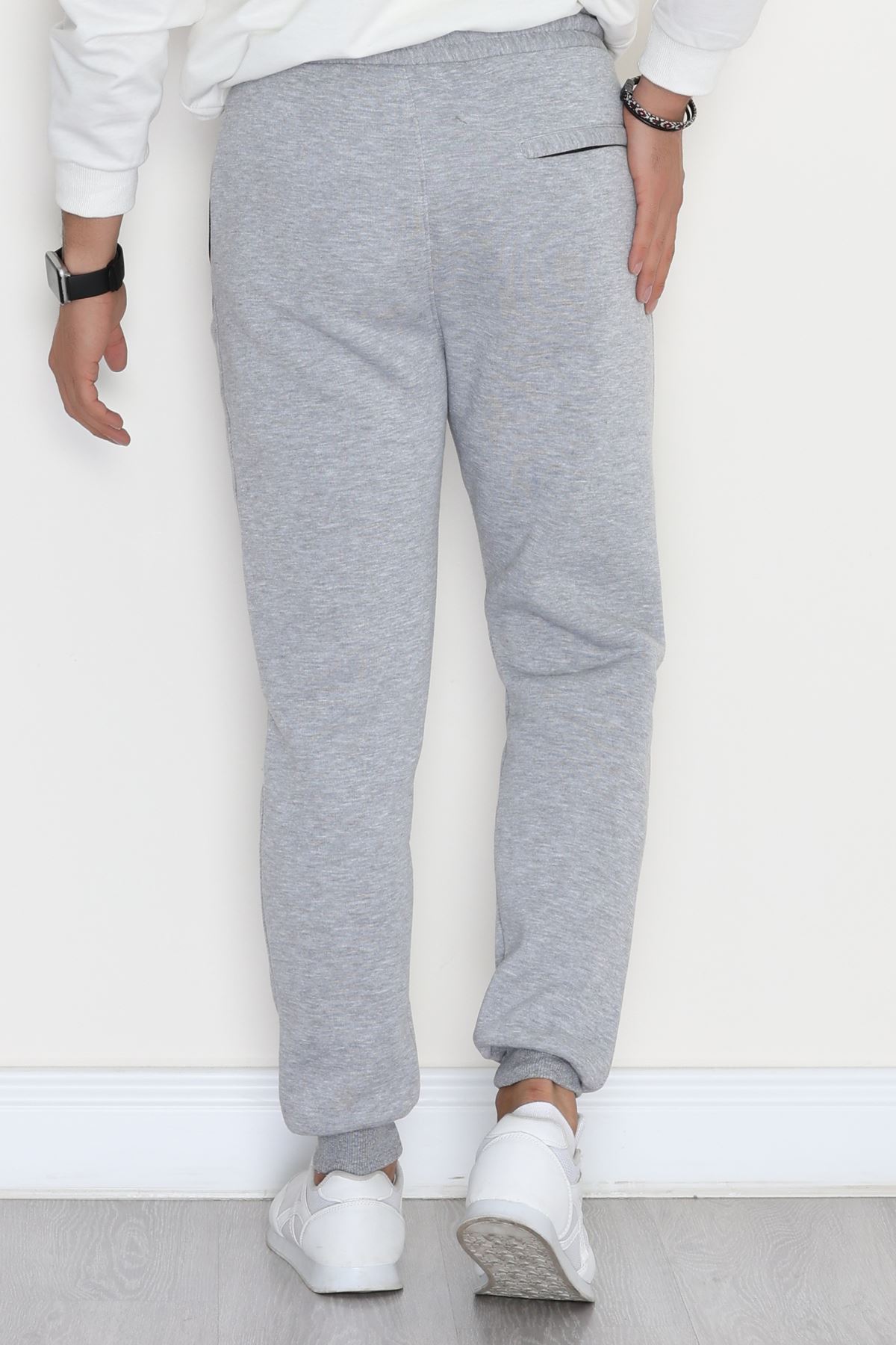 3 İplik Şardonlu Paça Nakışlı Erkek Eşofman Altı Gri - 31615.2066.