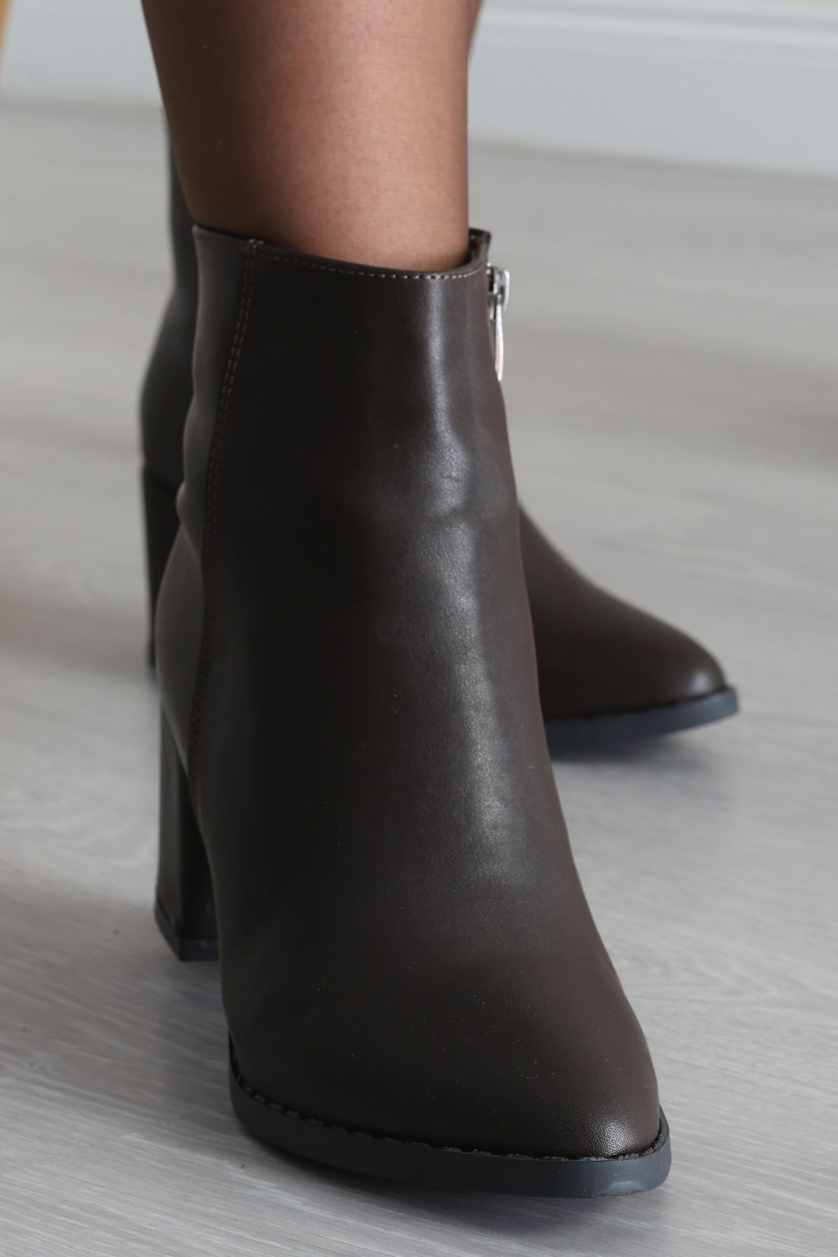 6 Cm Topuklu Bot Kahve - 42561.264.