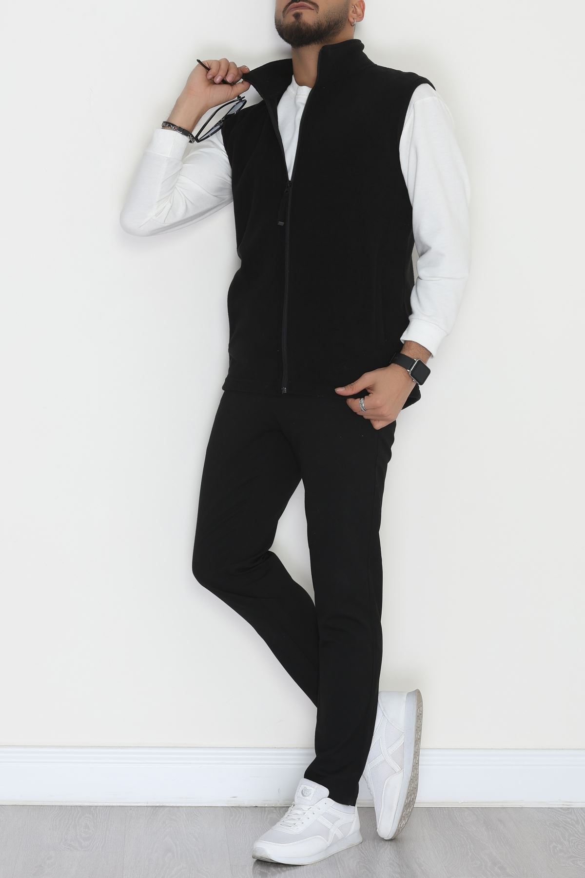 Tüylenmeyen Erkek Polar Yelek Siyah - 42599.1937.