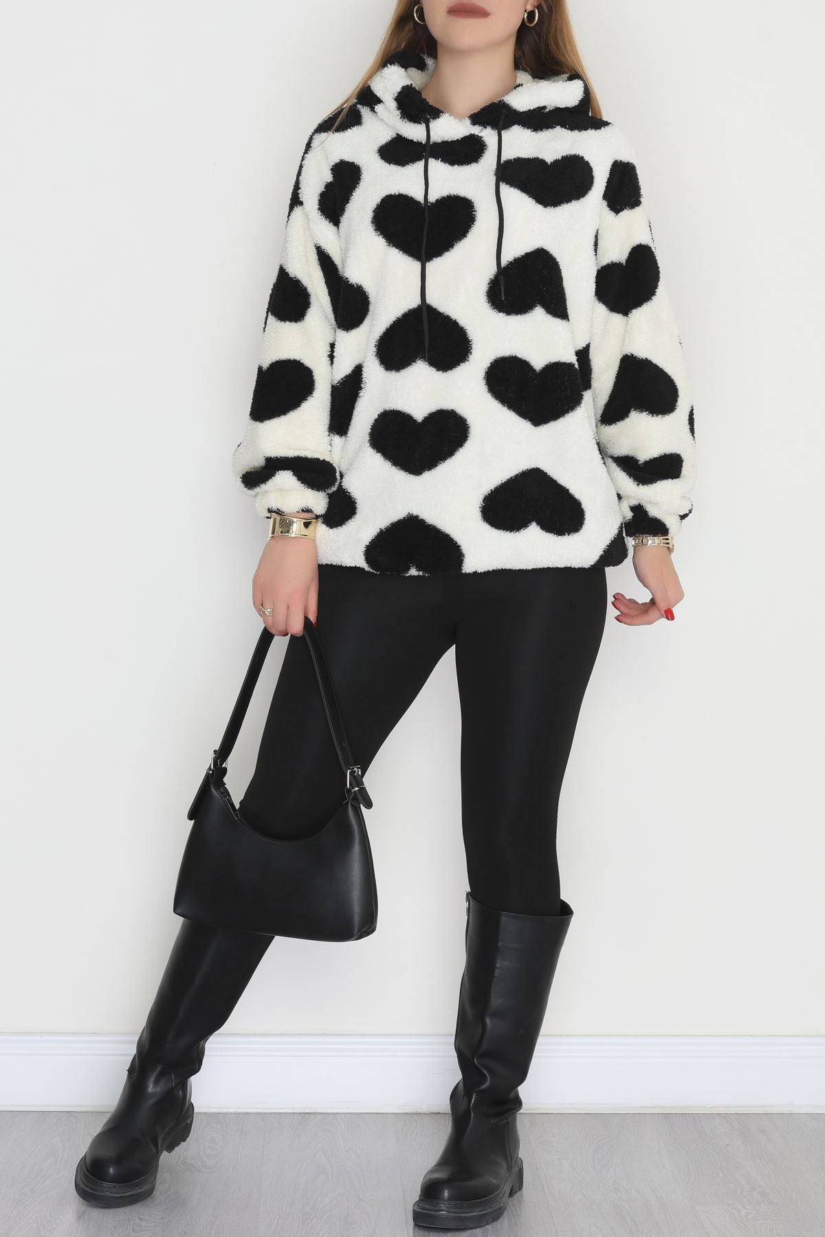 Welsoft Kumaş Kalpli Kapşonlu Sweat Beyazsiyah - 31606.308.