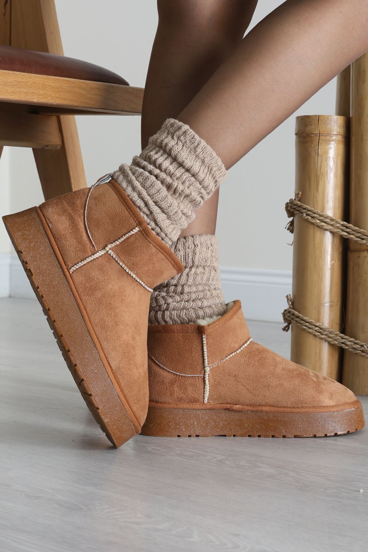 Yüksek Tabanlı İçi Kürklü Mini Bot Taba - 31569.2110.