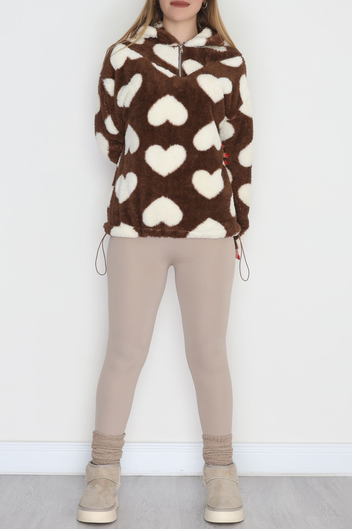 Welsoft Kumaş Kalpli Kapşonlu Fermuarlı Sweat Kahvebeyaz - 31608.308.