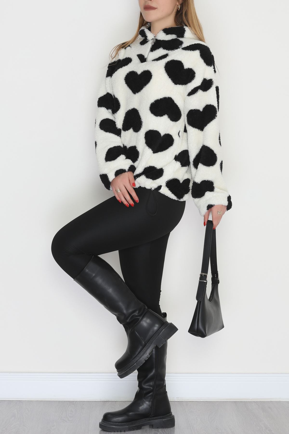 Welsoft Kumaş Kalpli Kapşonlu Fermuarlı Sweat Beyazsiyah - 31608.308.