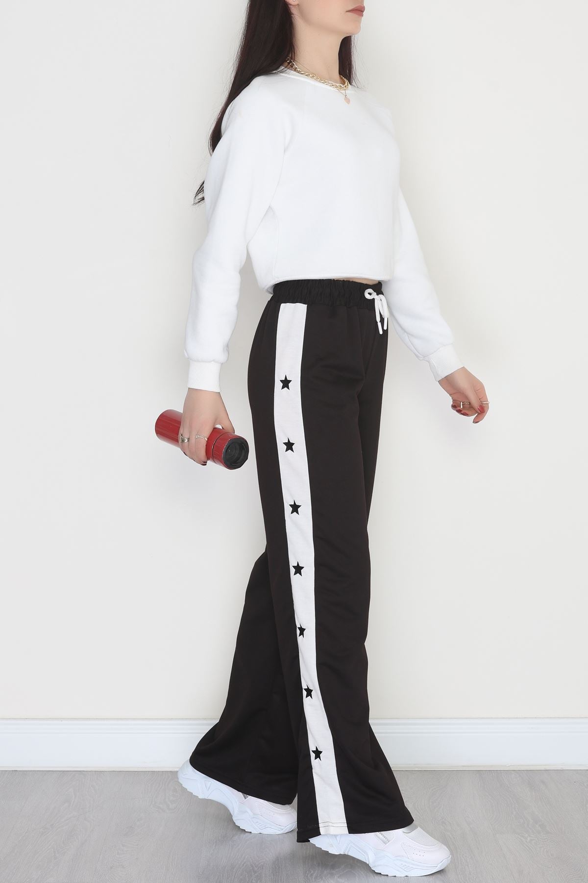 Özel Tasarım Nakışlı 2 İplik Eşofman Altı Siyah - 70159.1857.