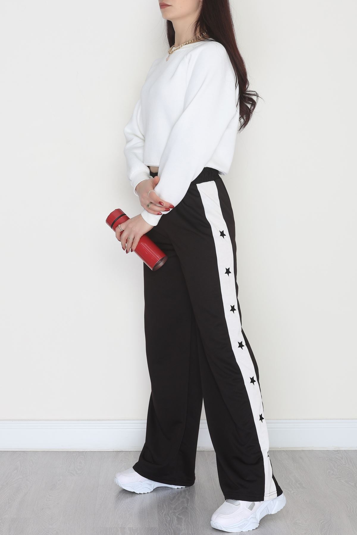 Özel Tasarım Nakışlı 2 İplik Eşofman Altı Siyah - 70159.1857.