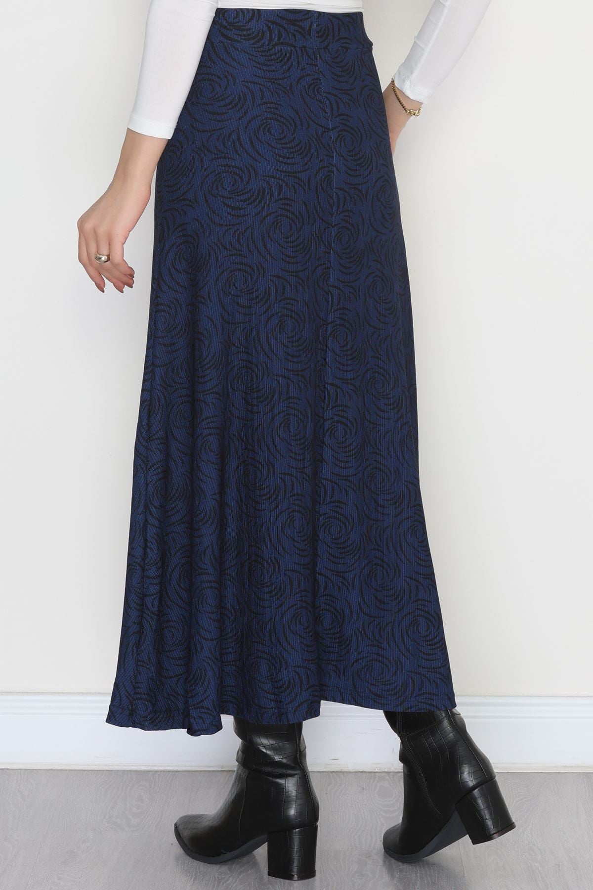 Karin Kumaş Desenli Etek Siyahindigo - 20588.1355.