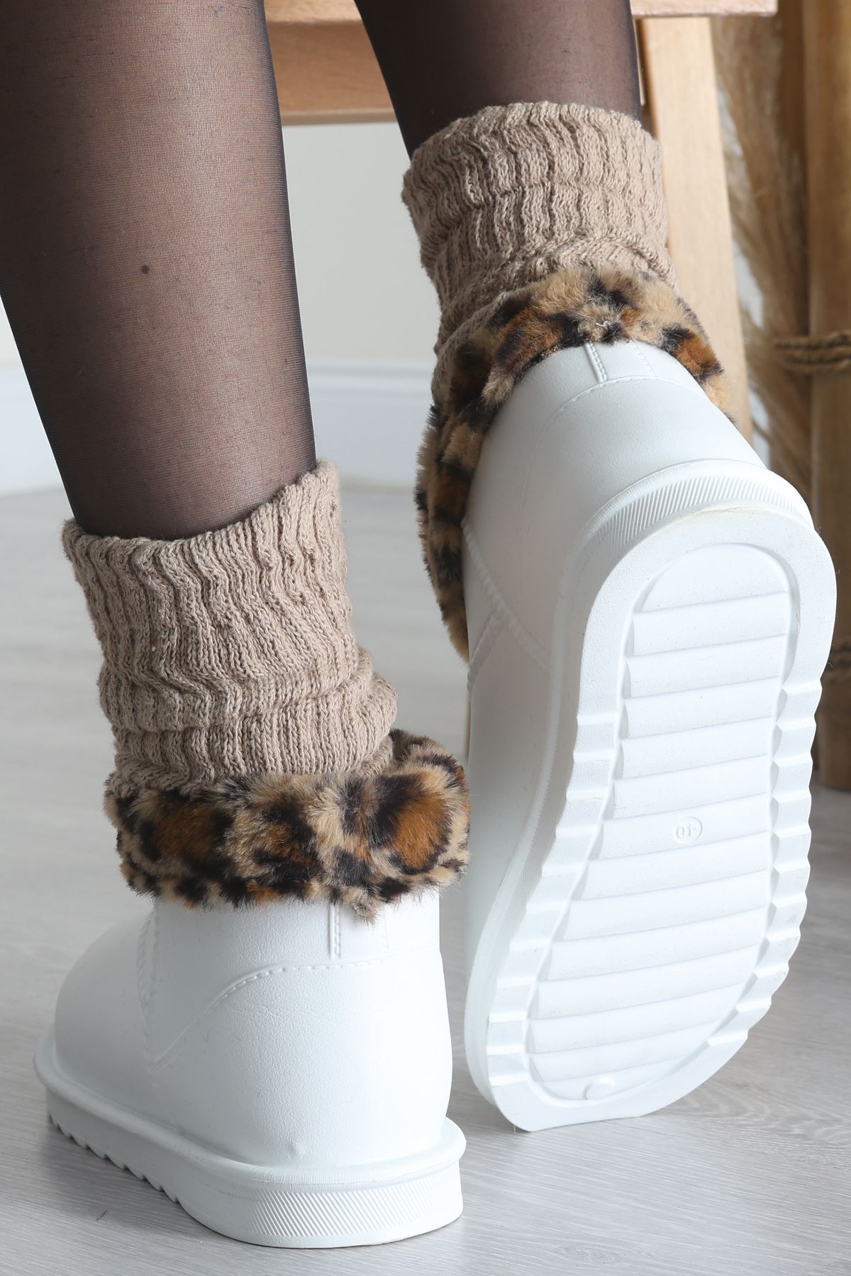 Leopar Desenli Bot Beyaz - 31617.264.