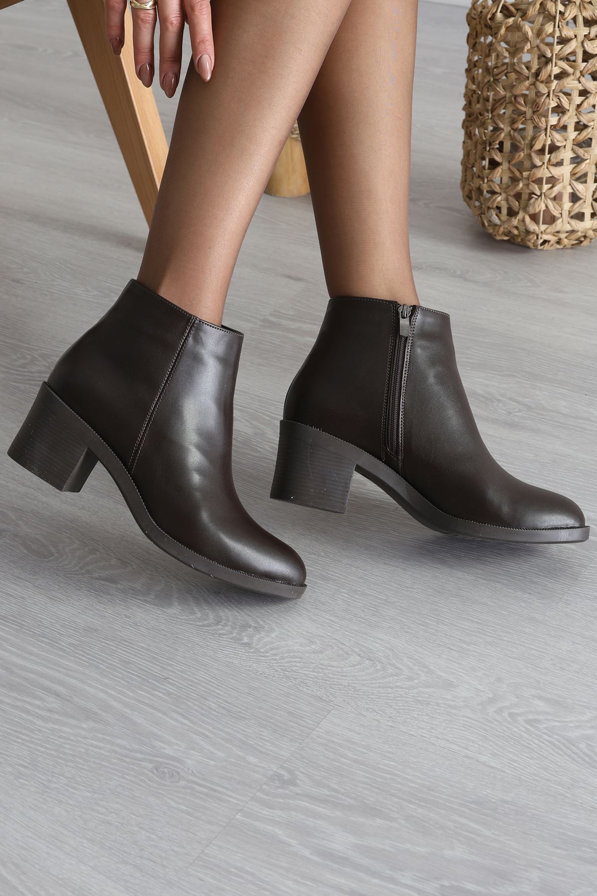 6 Cm Topuklu Bot Kahvederi - 42659.264.