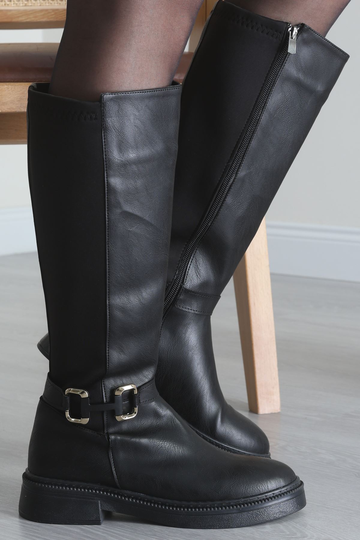 Lastikli Toka Detaylı Çizme Siyahderi - 42648.264.