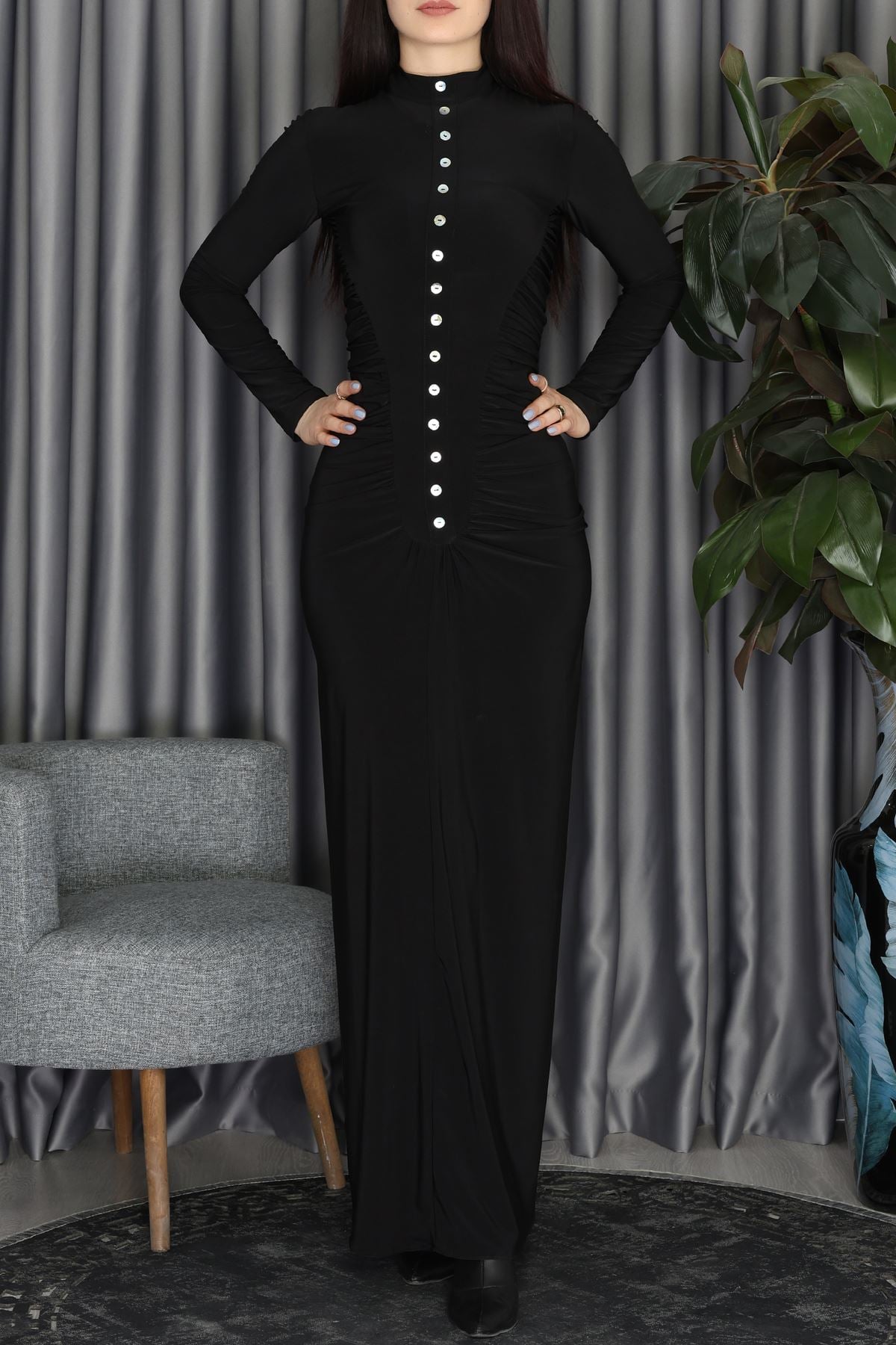 Loch Sedef Süs Düğmeli Yankuplar Büzgülü Elbise Siyah - 2705.1997.