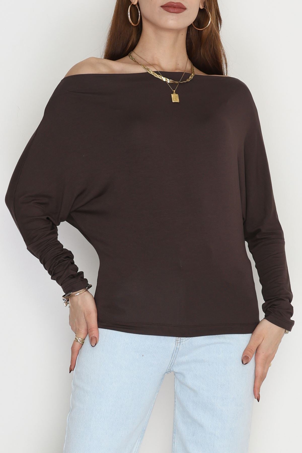 Omuz Düşümlü Asimetrik Bluz Kahve - 22153.200.