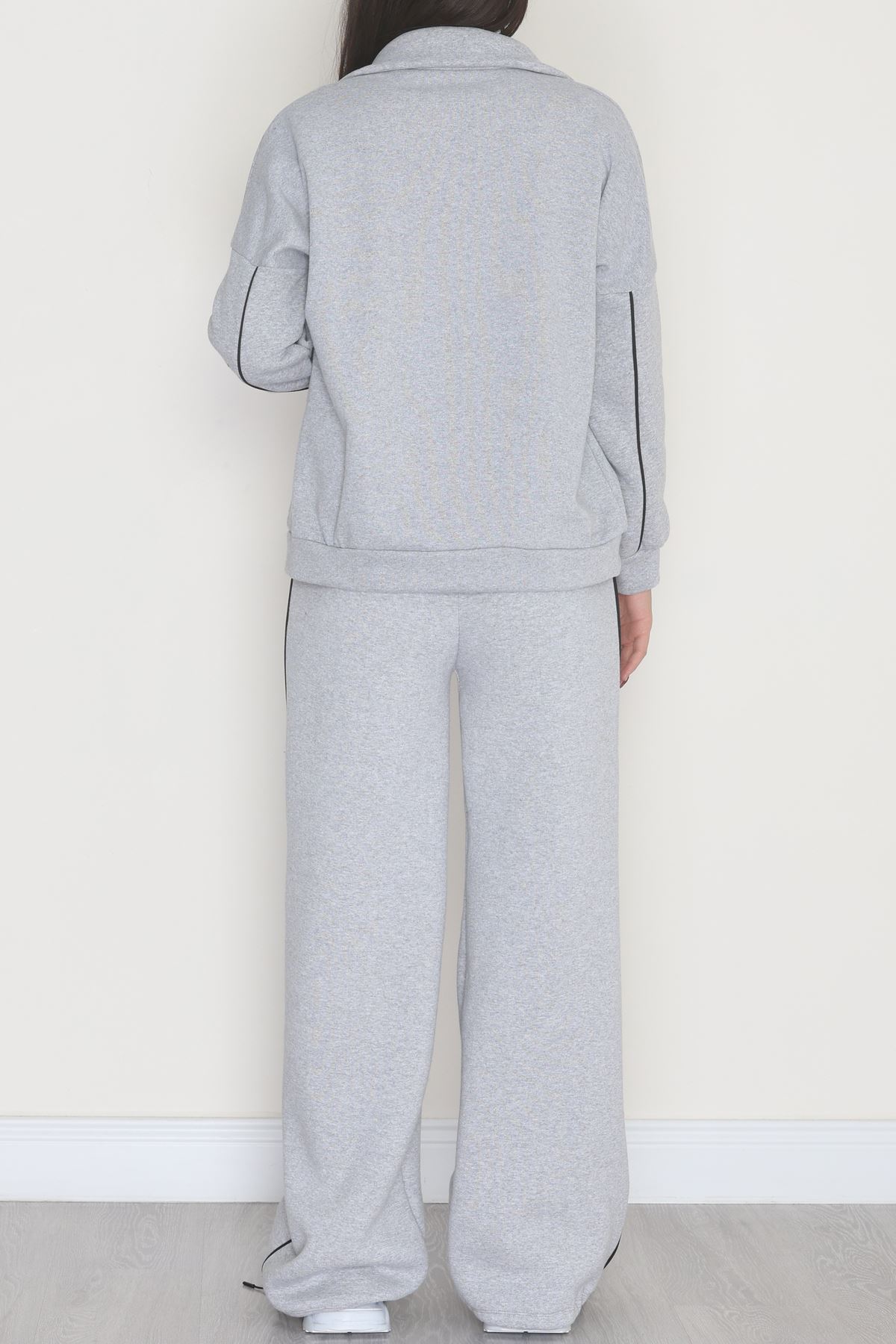 3 İplik Şardonlu Biyeli Fermuarlı Takım Gri - 52031.1857.