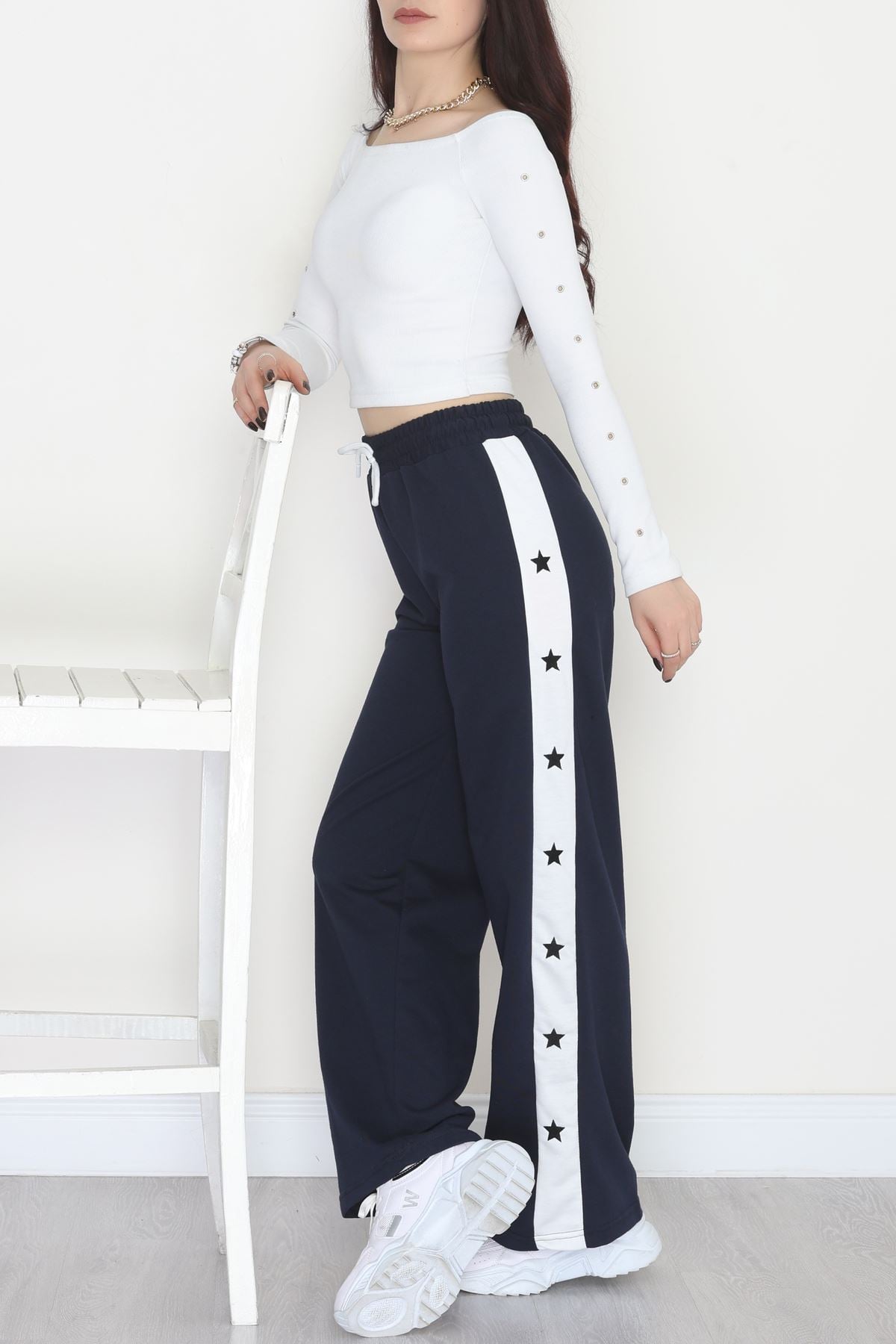 Özel Tasarım Nakışlı 2 İplik Eşofman Altı Lacivert - 70159.1857.