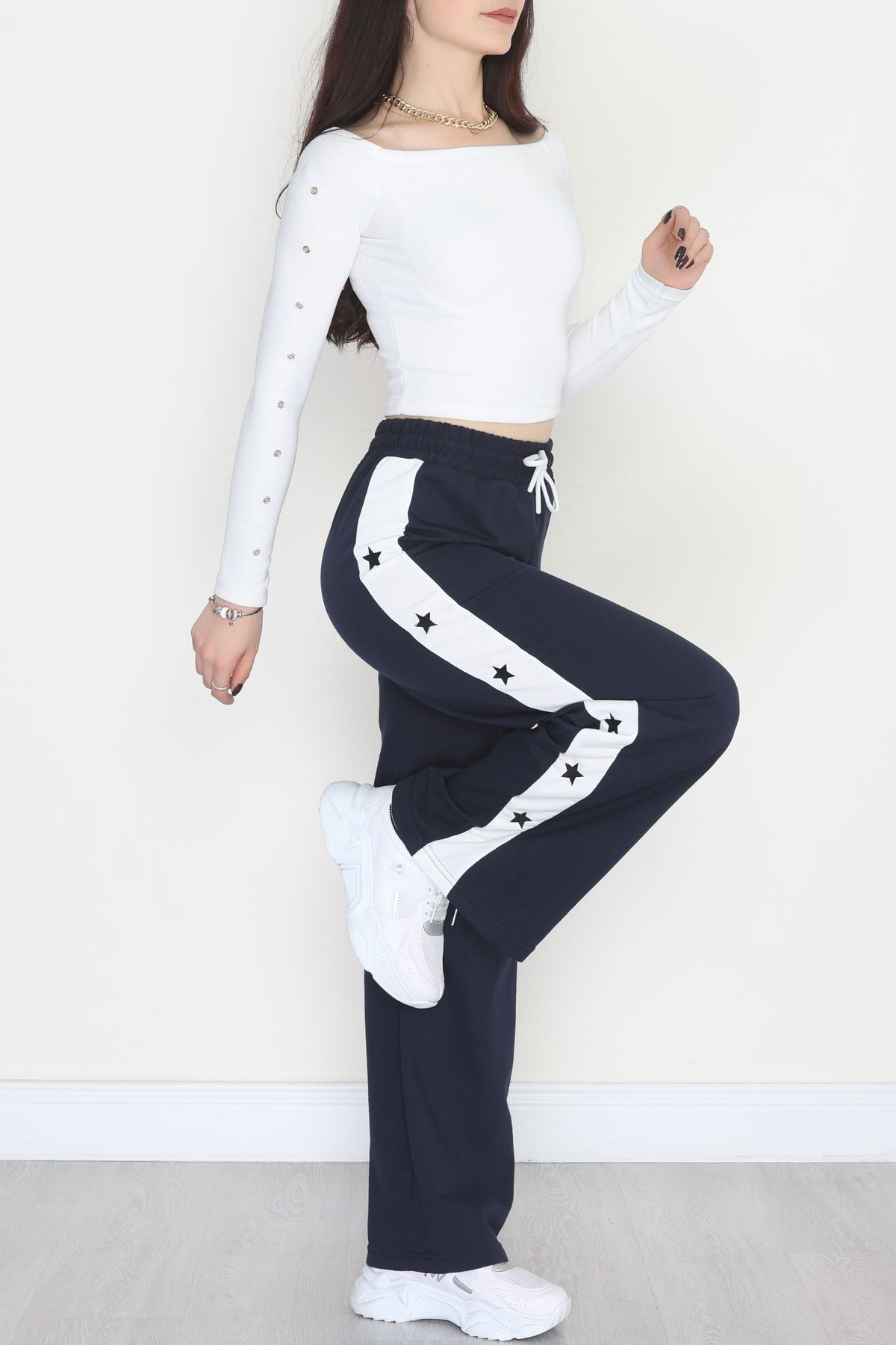 Özel Tasarım Nakışlı 2 İplik Eşofman Altı Lacivert - 70159.1857.