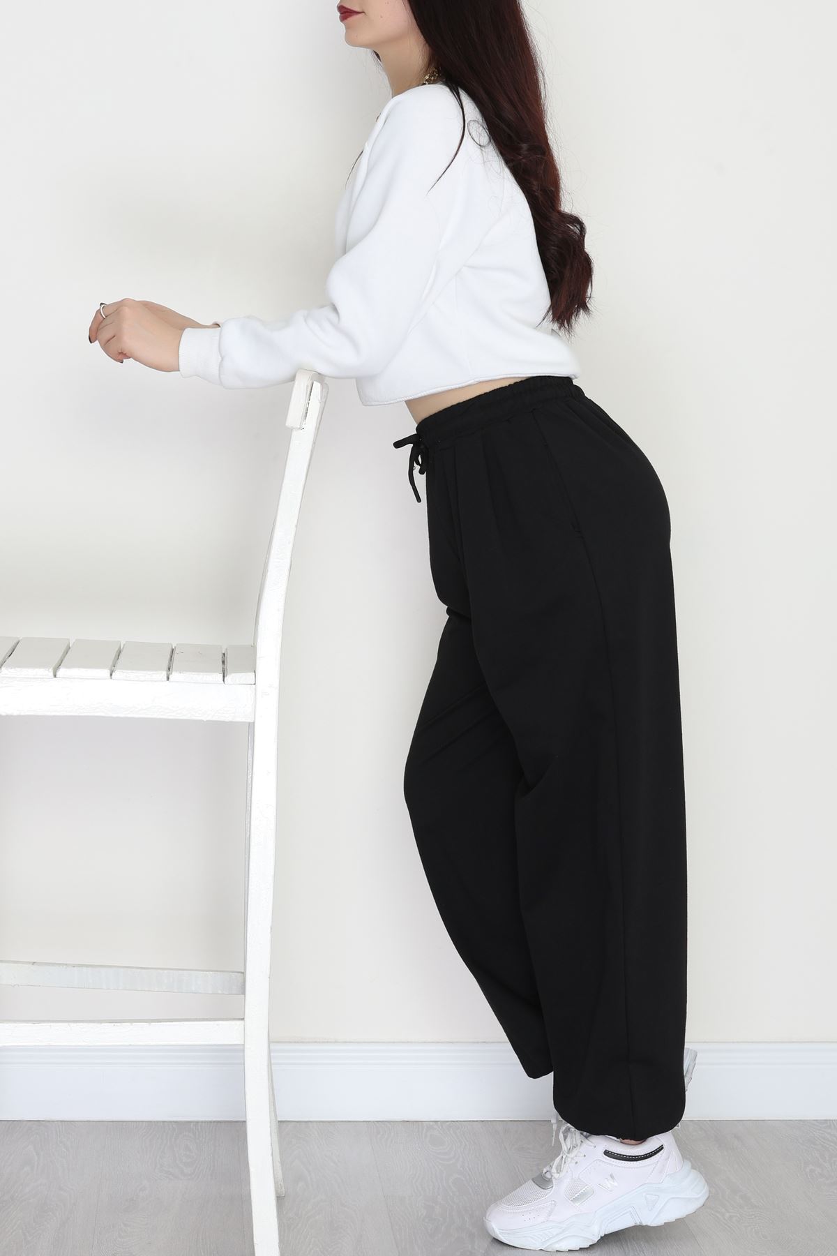 Paça Lastikli 2 İplik Pileli Eşofman Altı Siyah - 52008.1857.